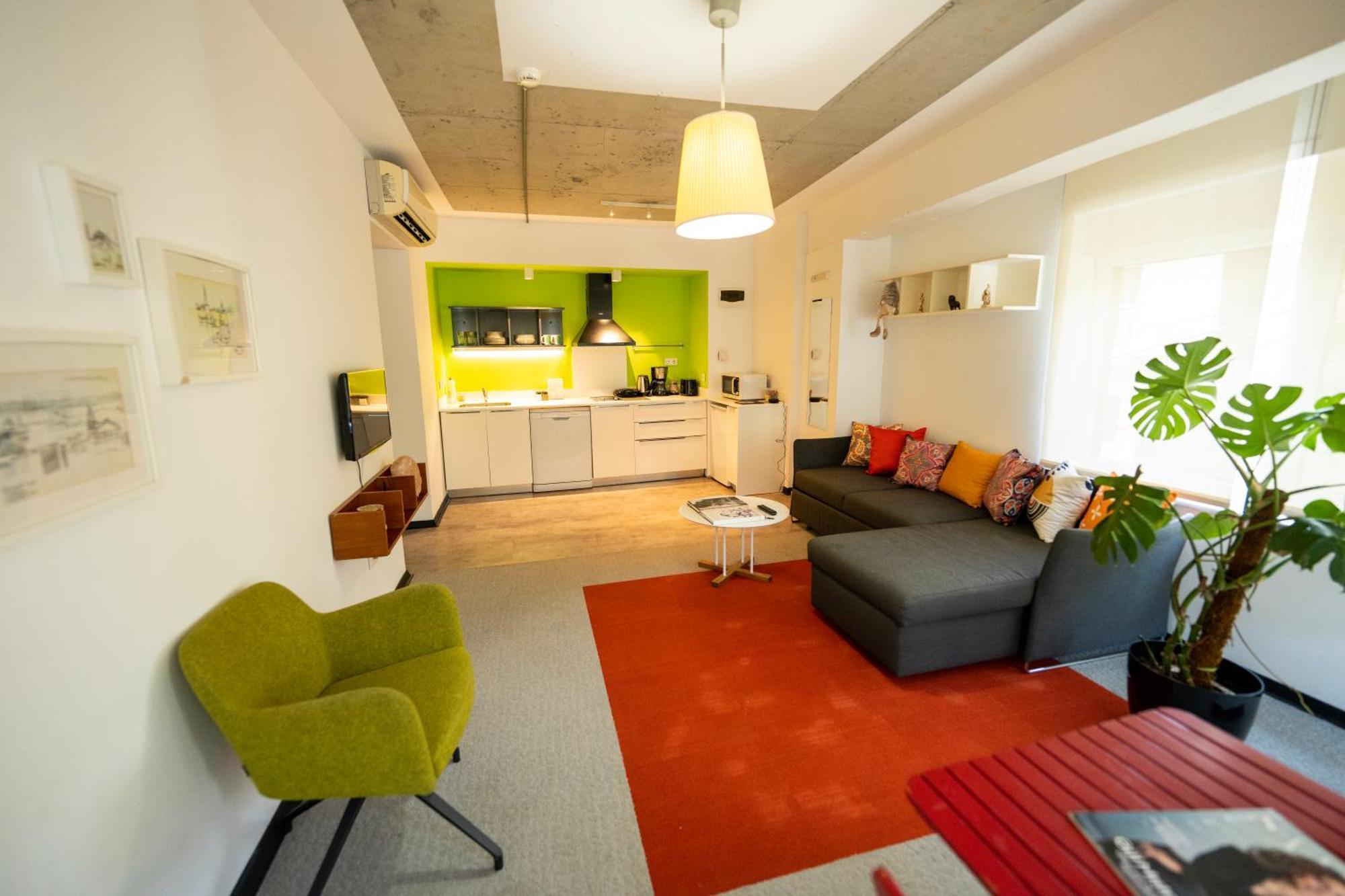 Smart By Summitvista *