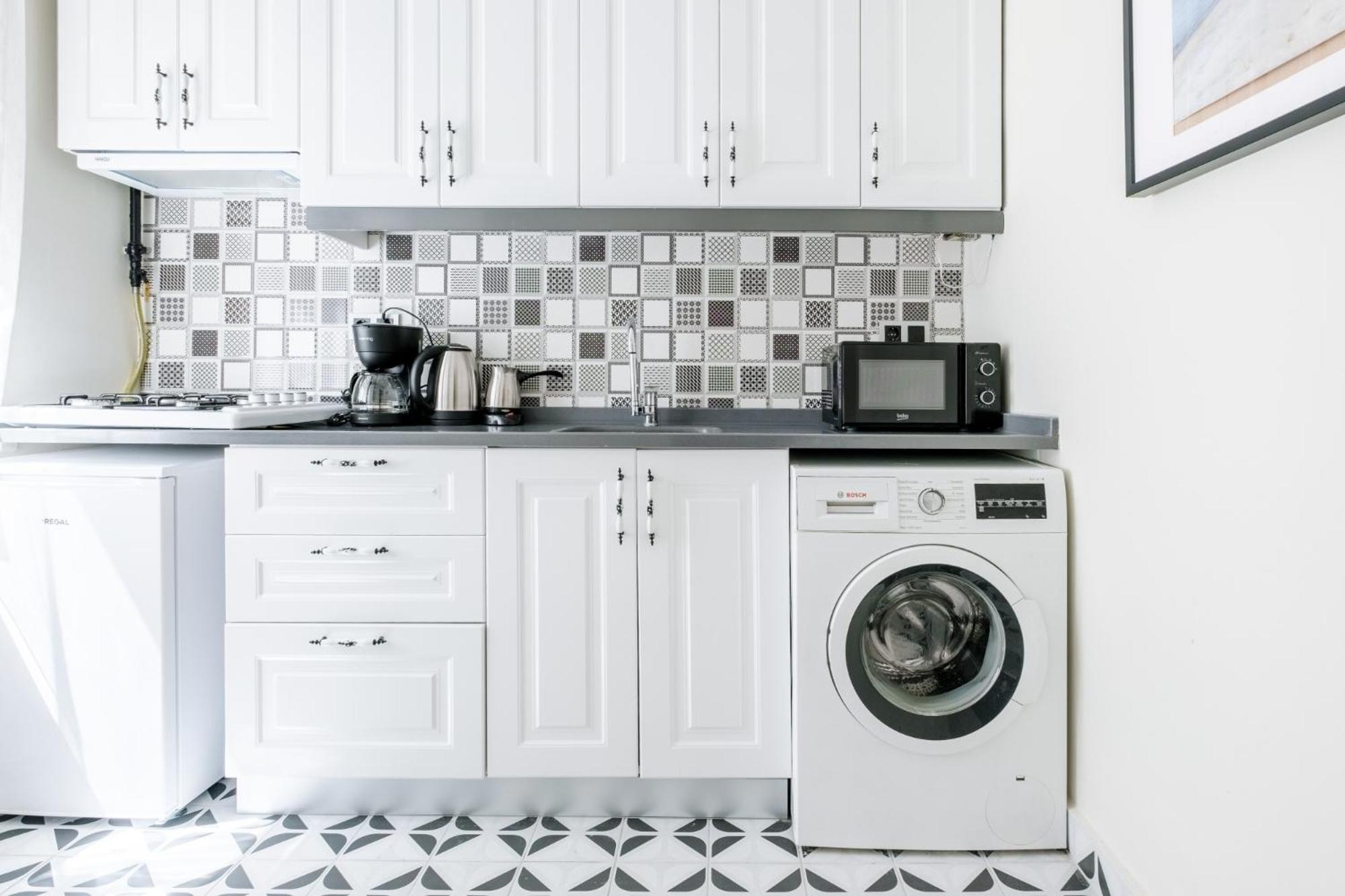 Renovated Modern Flat In Istiklal Avenue Apartment