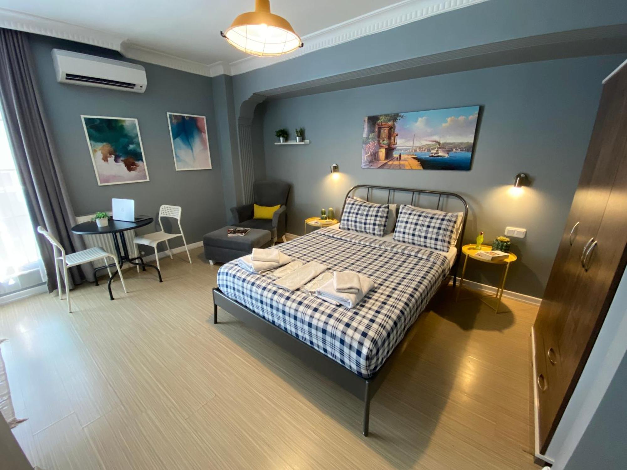 Flats Company - Karakoy *