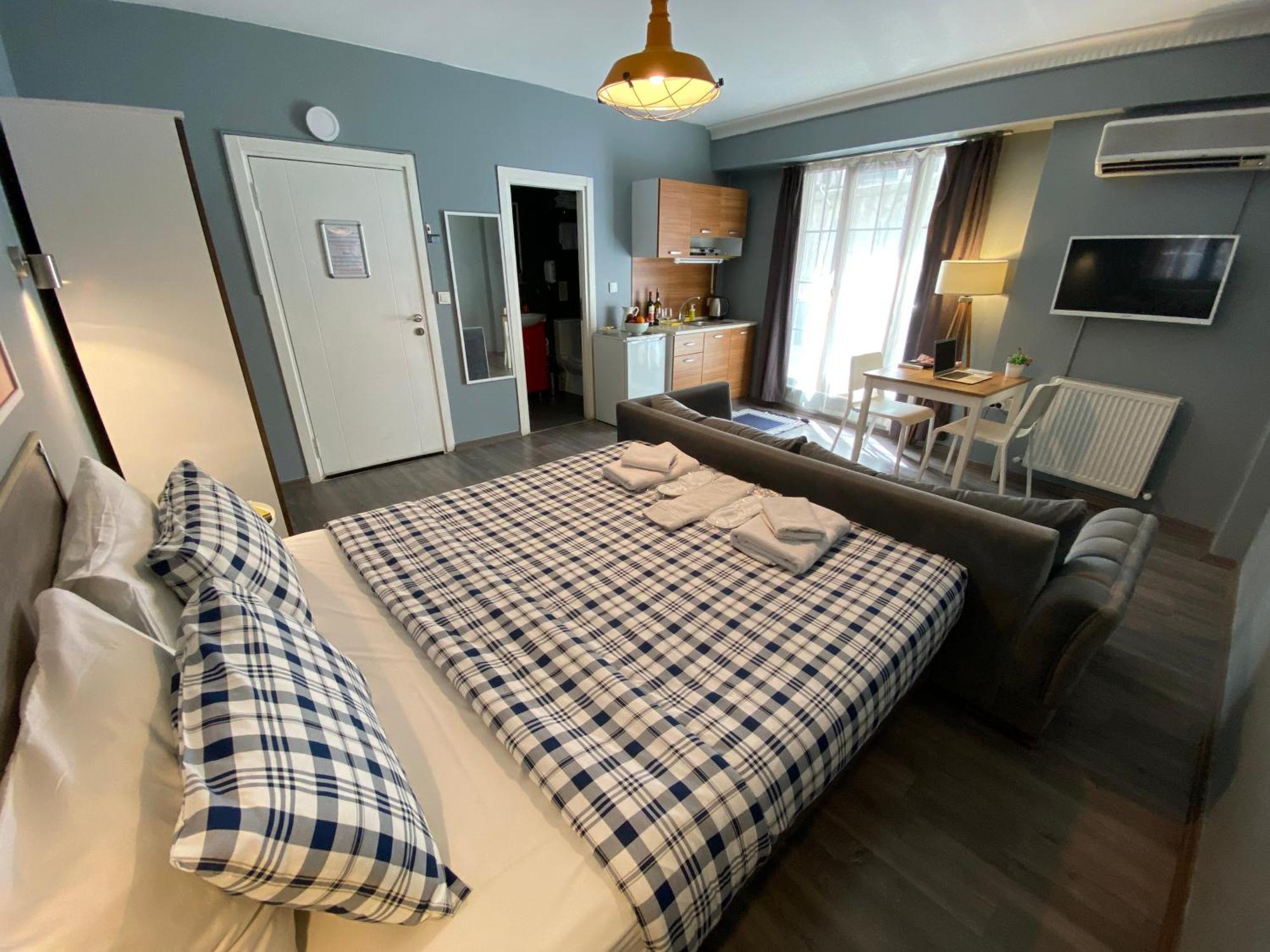 Flats Company - Karakoy *