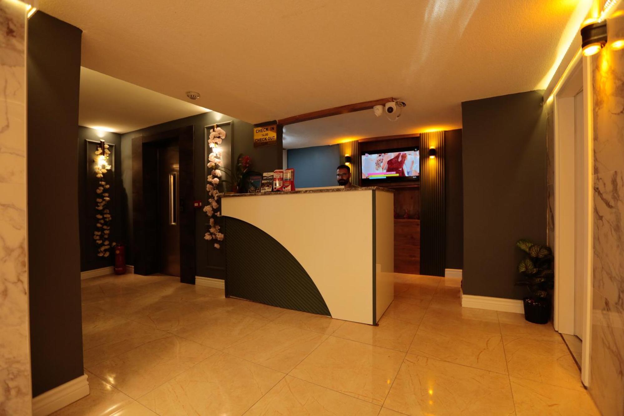 Otel Newalla Old 5*