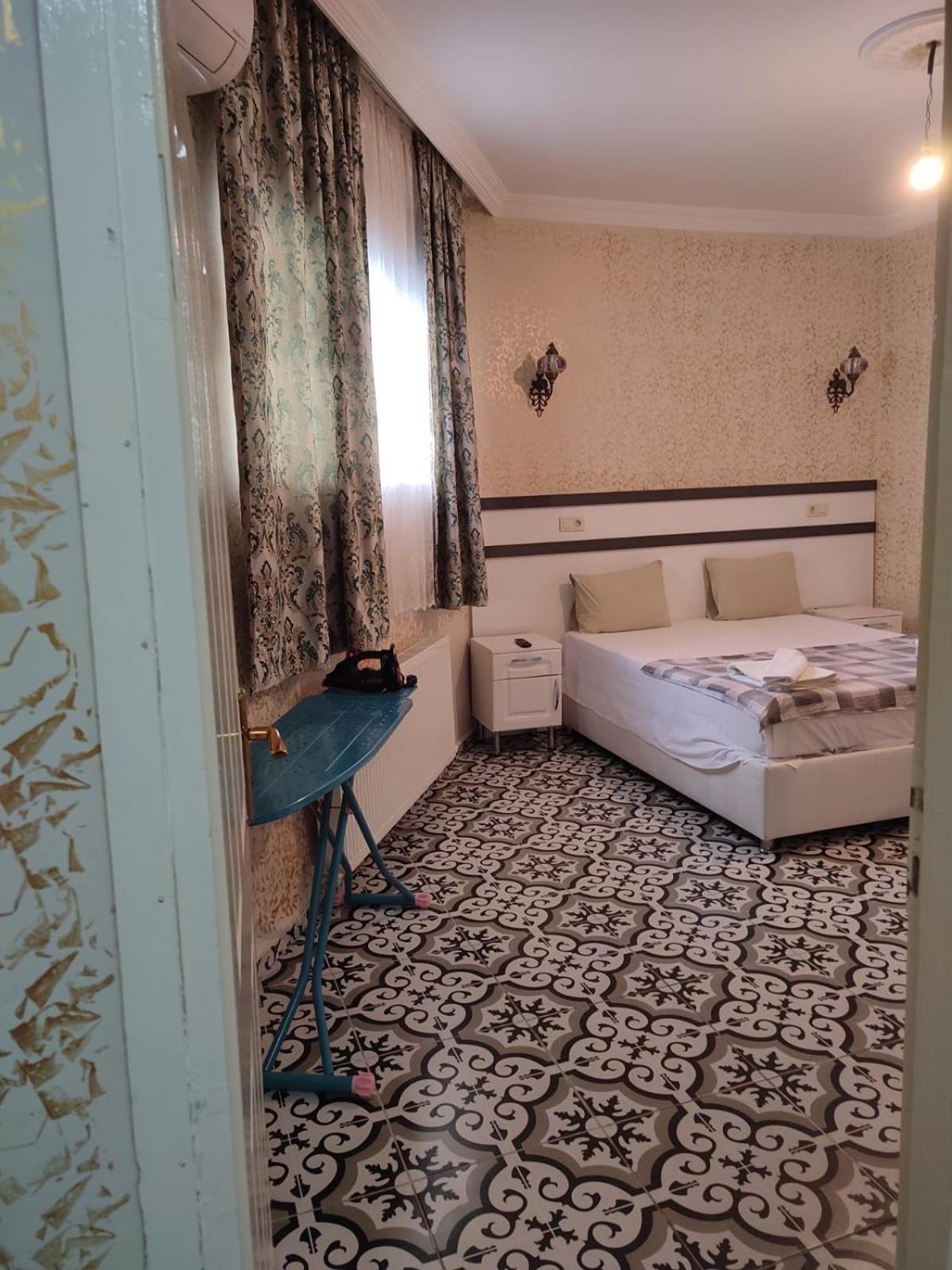 Aparthotel Old *
