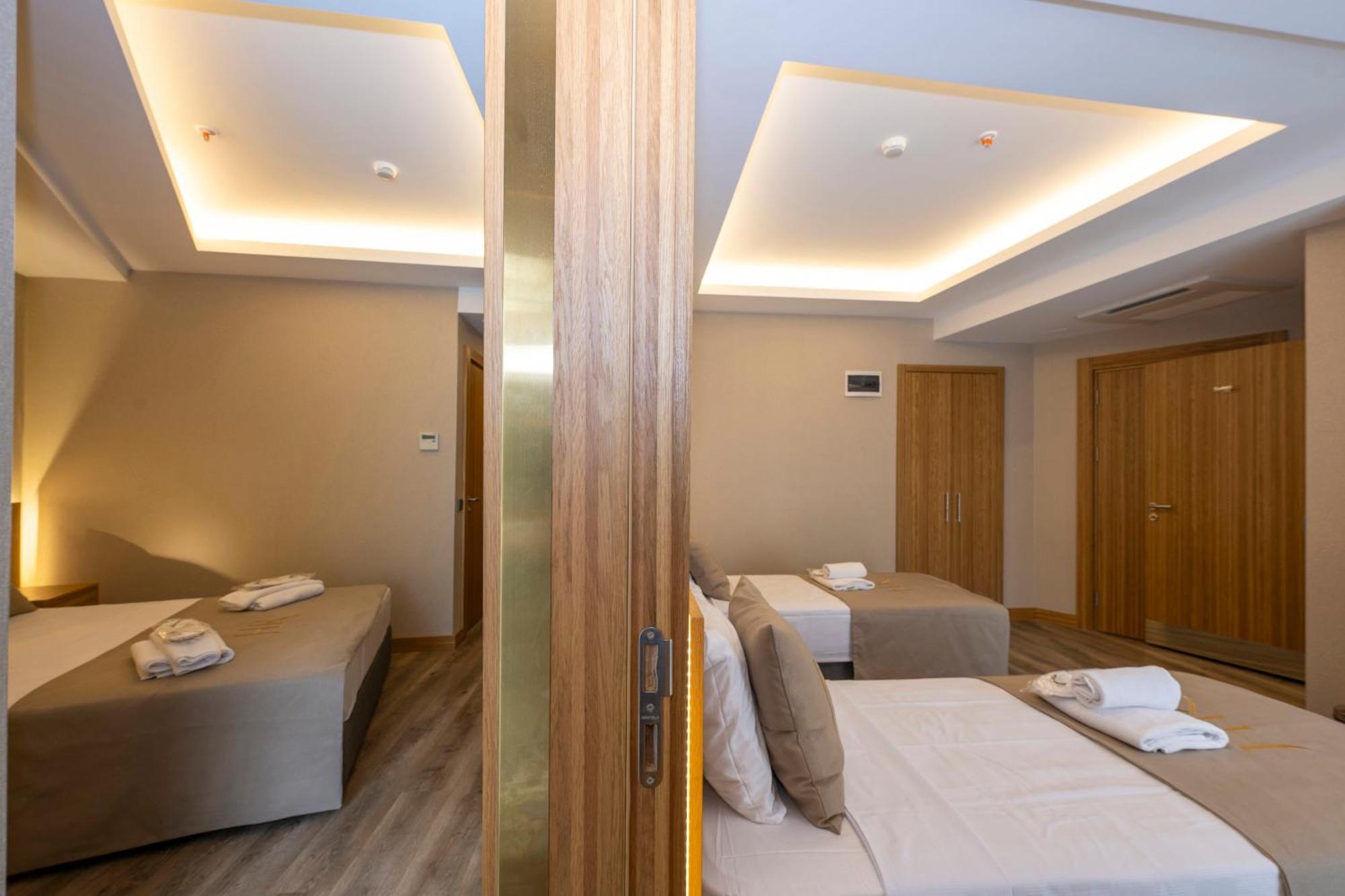 Ravi Hotel 3*