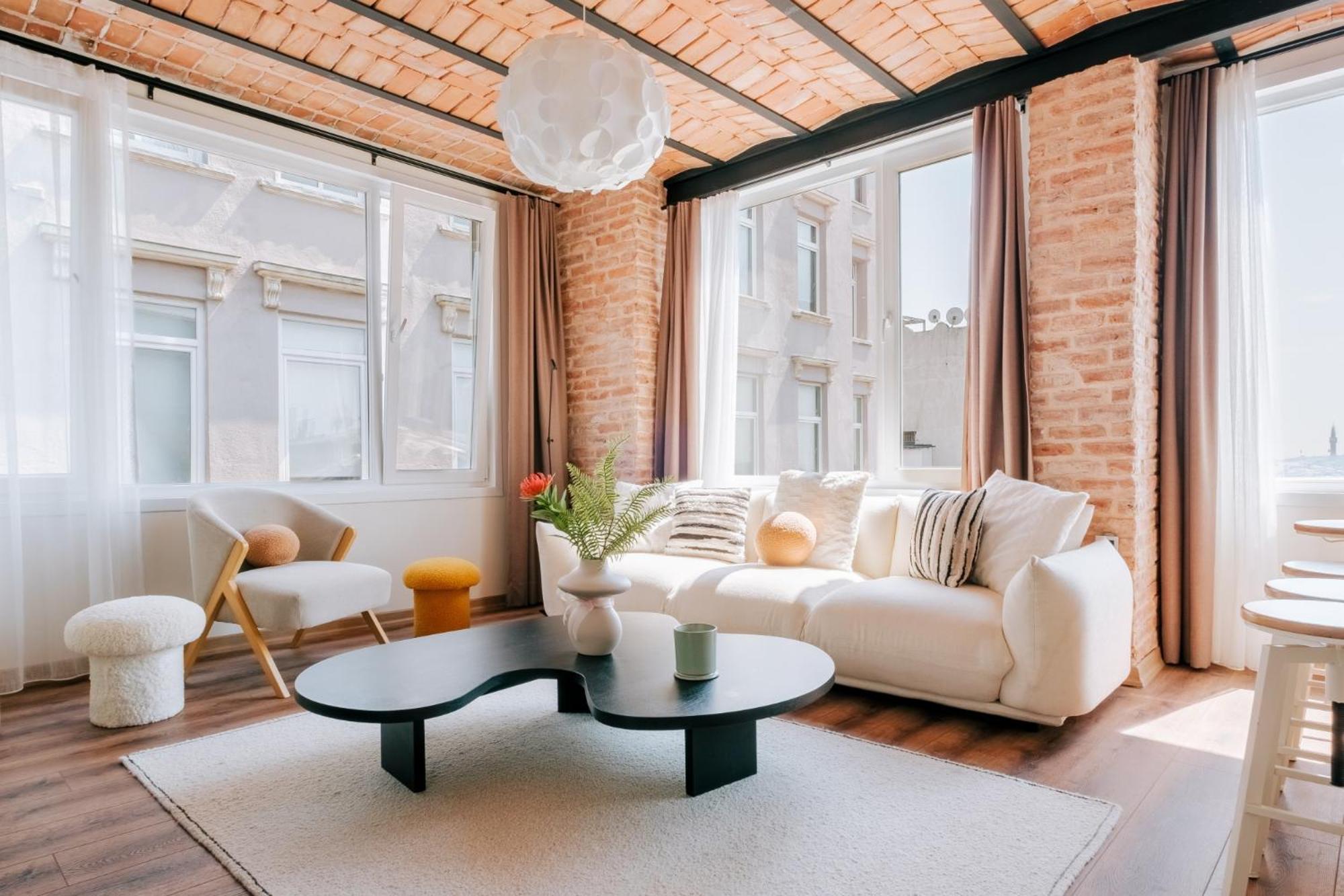 Flat W City View Near Galata Tower In Istiklal Ave *