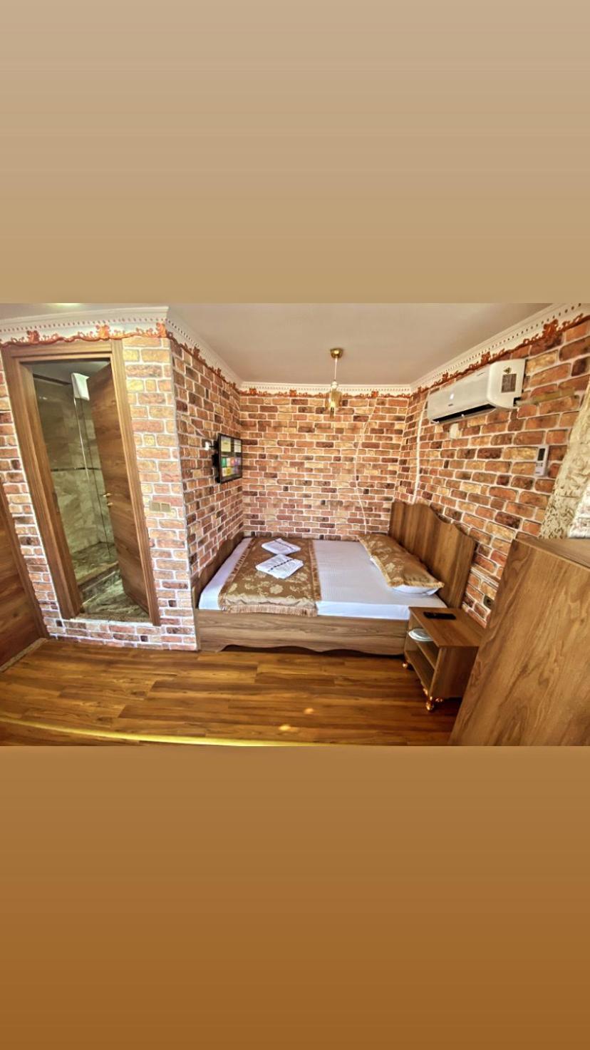 Golden Arrow Old Aparthotel *