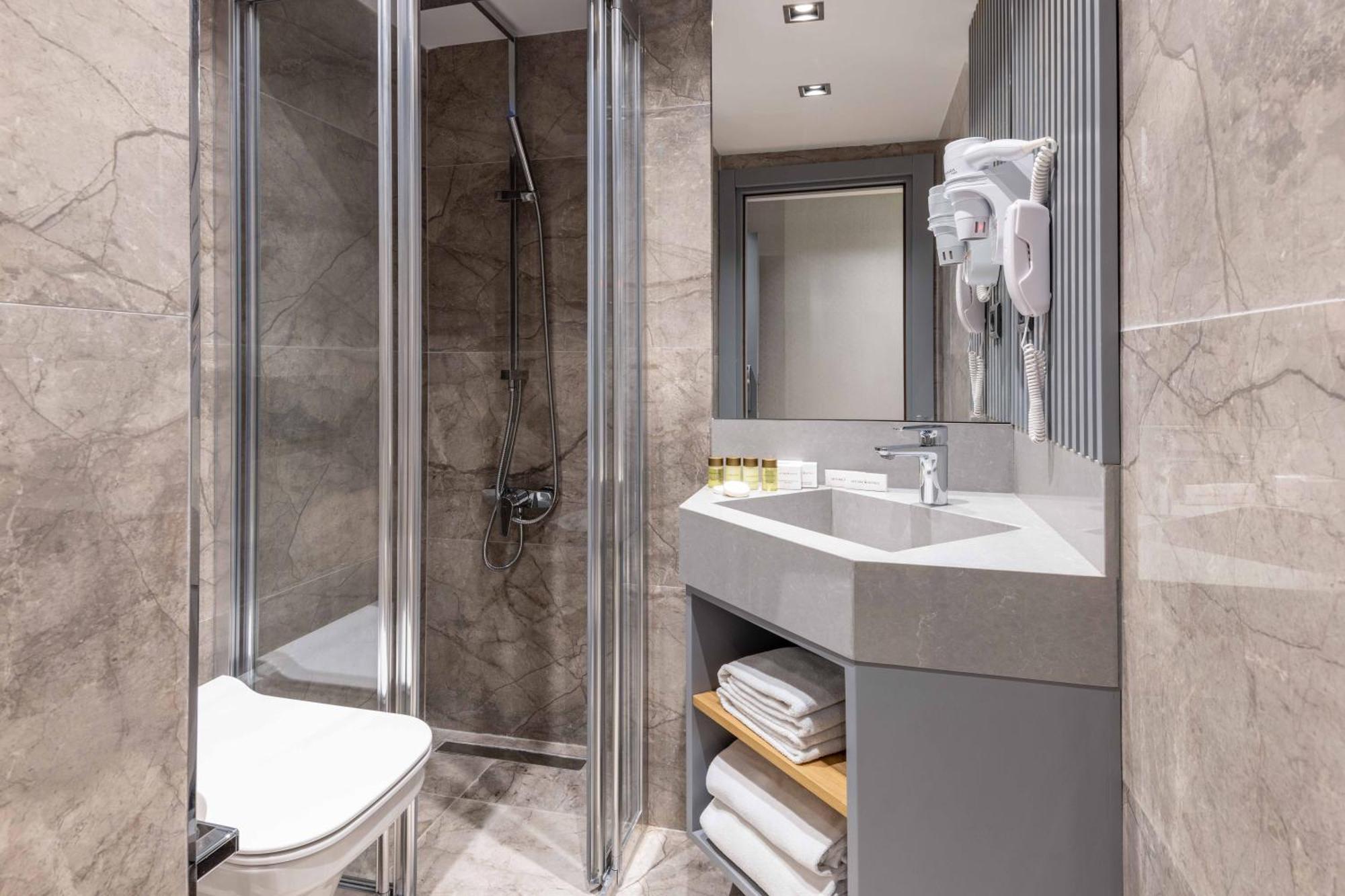 Hotel Zurich Istanbul