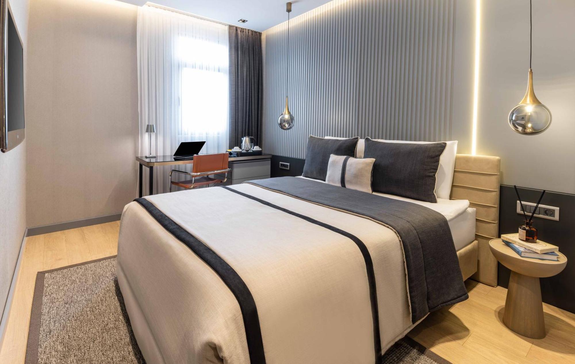 Hotel Zurich 3*