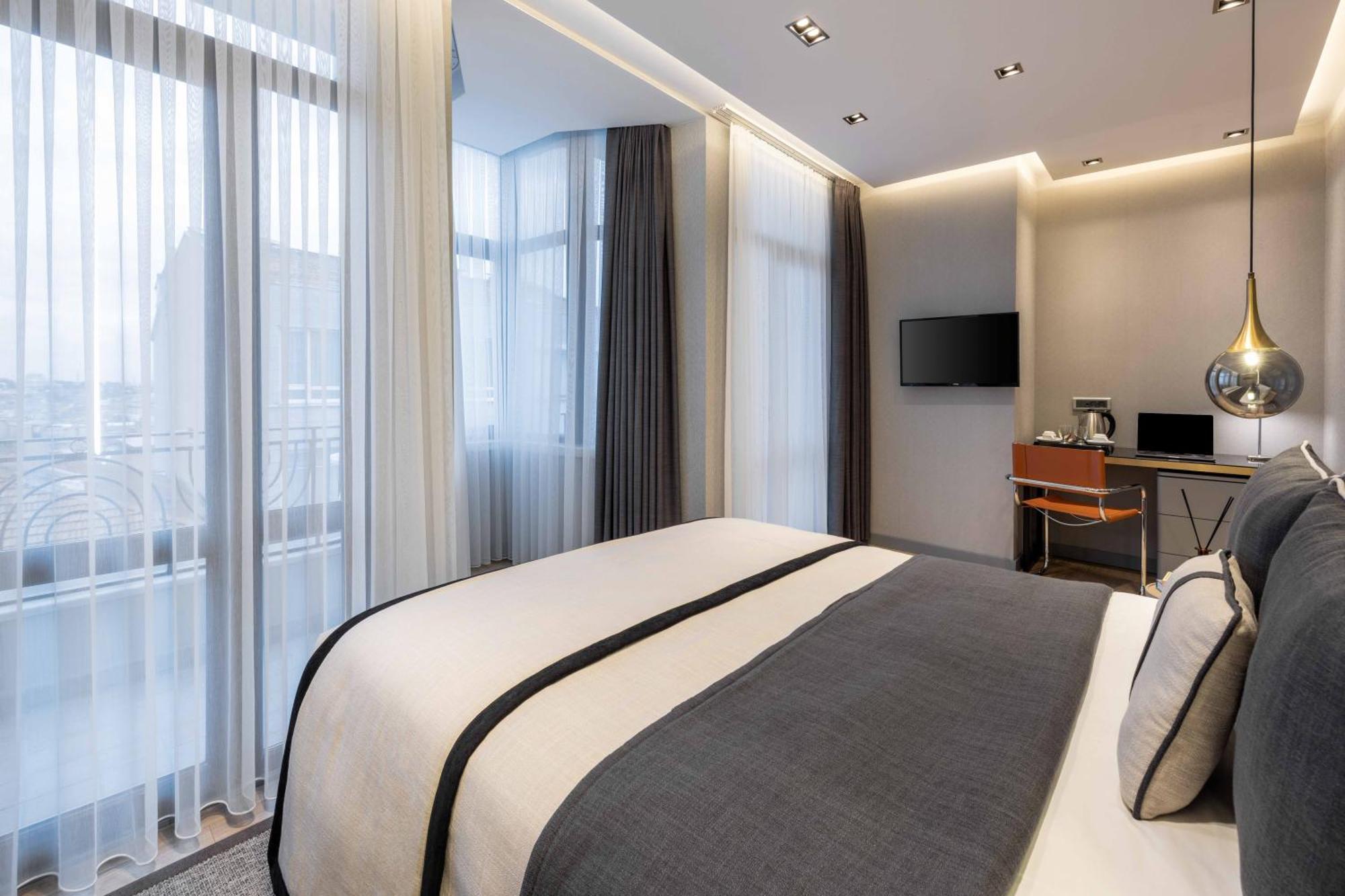 Hotel Zurich 3*