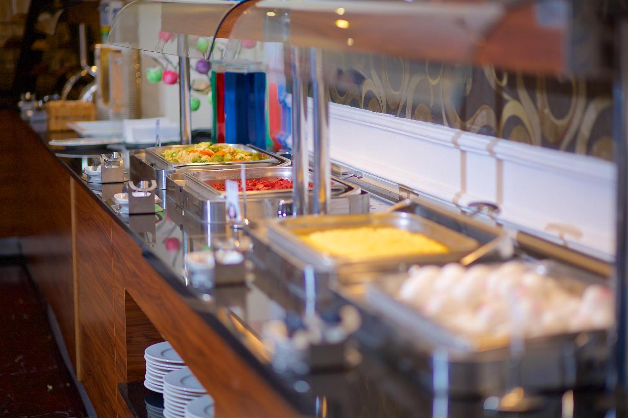 Ramada By Wyndham Merter Hotel 5*