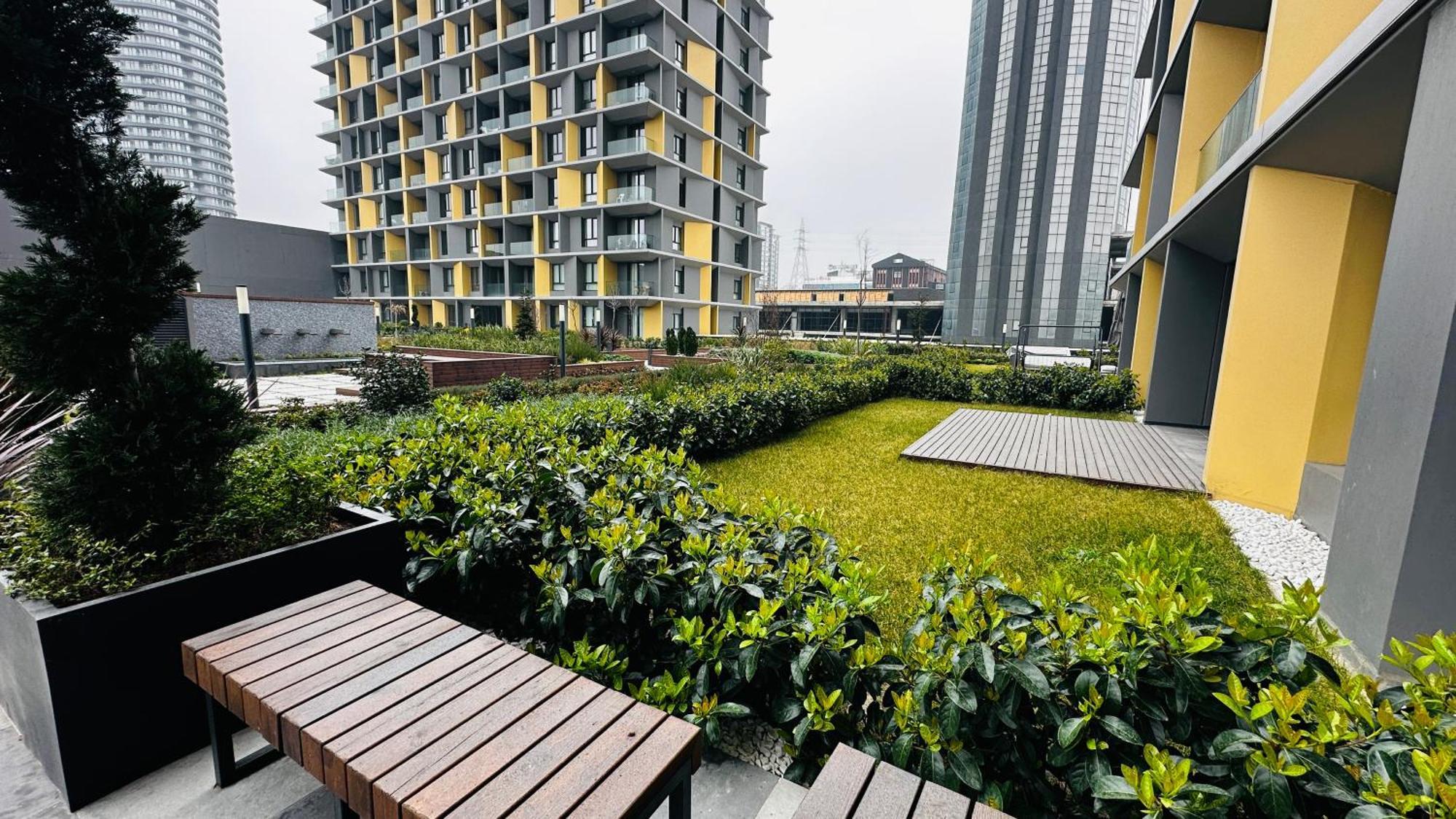 Lux Next To Outlet In High Floor 26 Apartment Istanbul