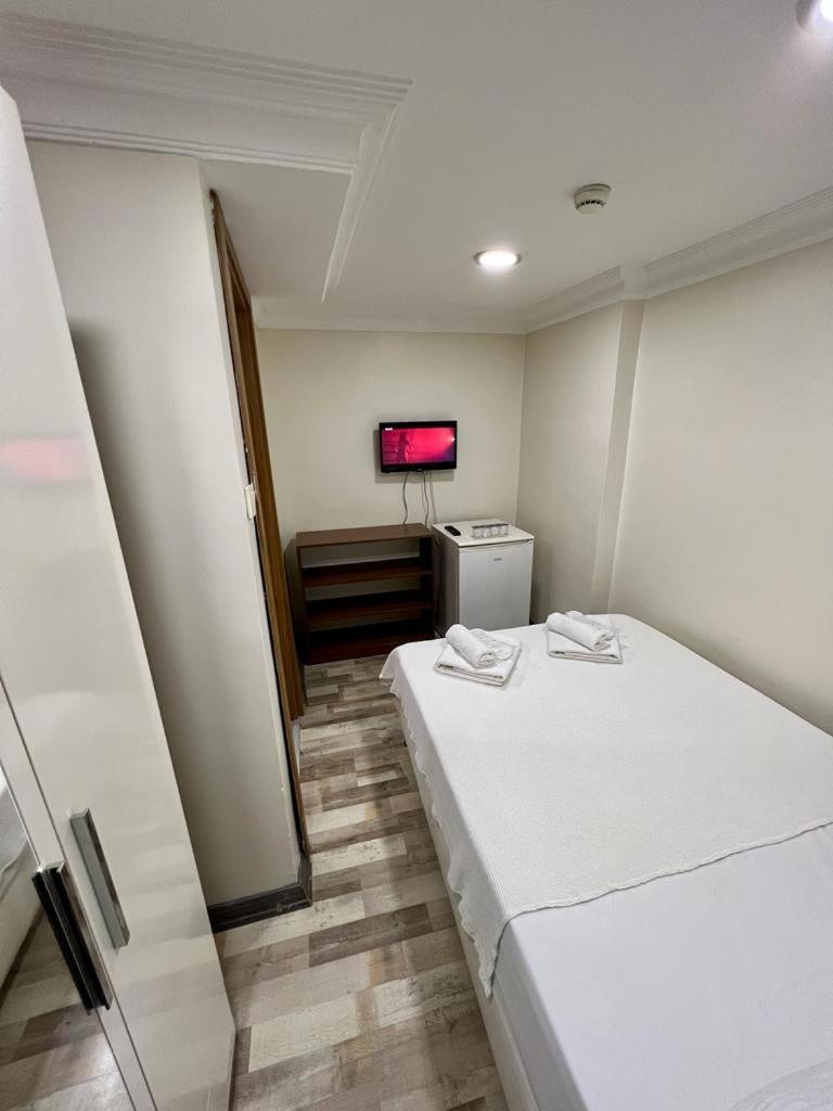 Otel Eyfel 3*