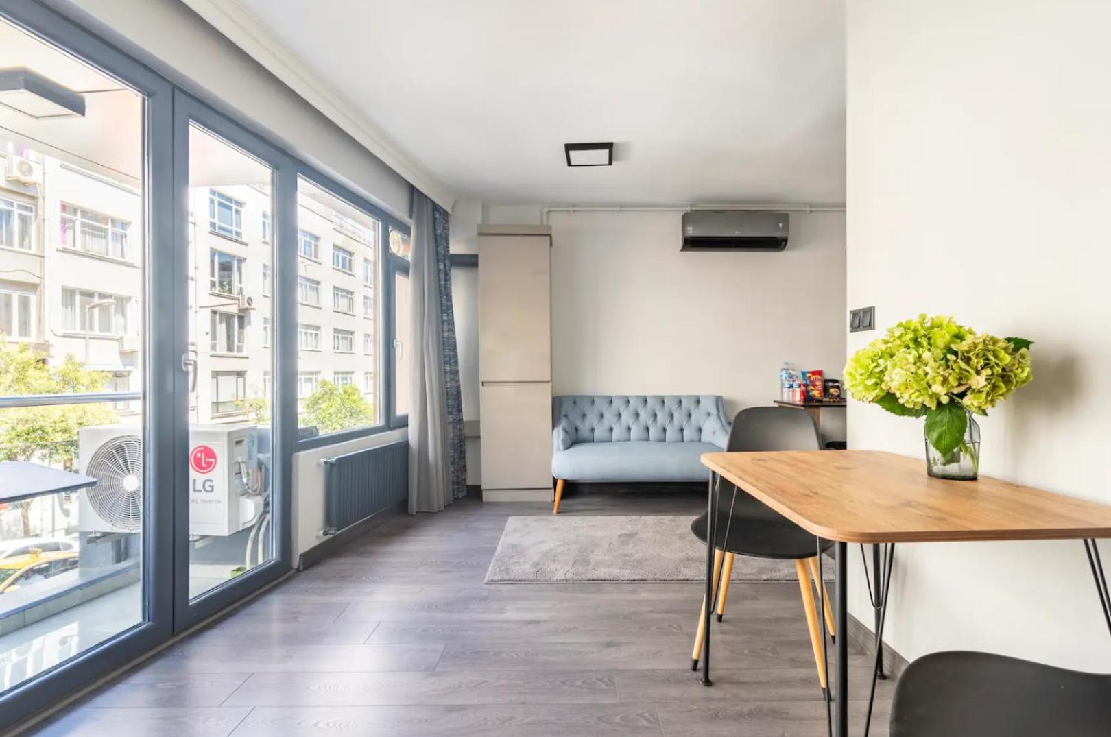 Great Location In Besiktas/akaretler * Istanbul