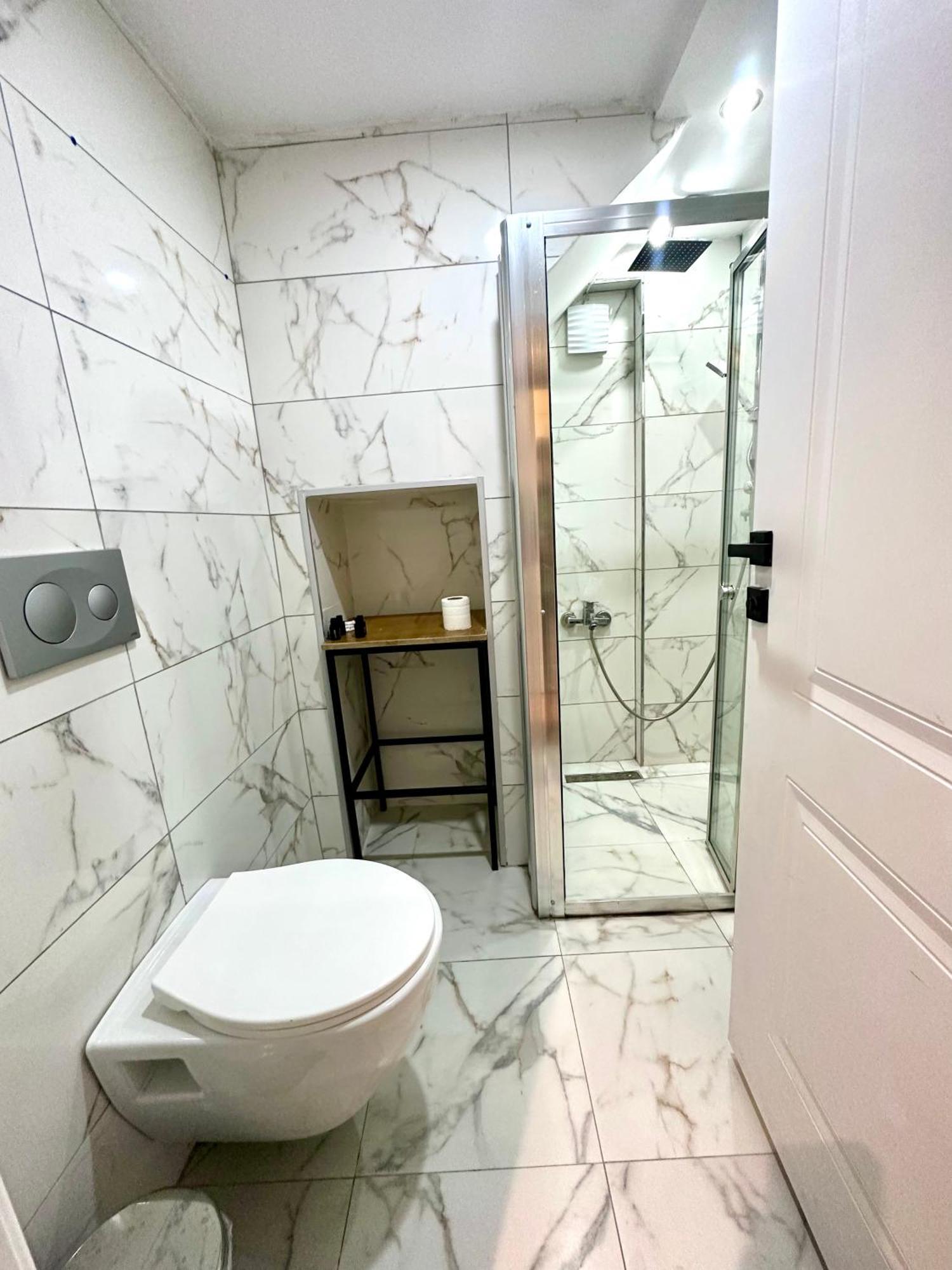 Newalla Old Otel 5*