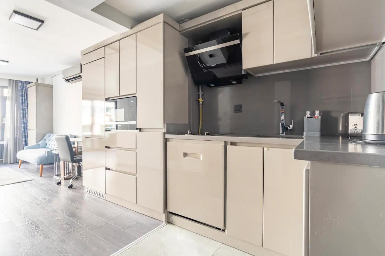 Great Location In Besiktas/akaretler Apartment