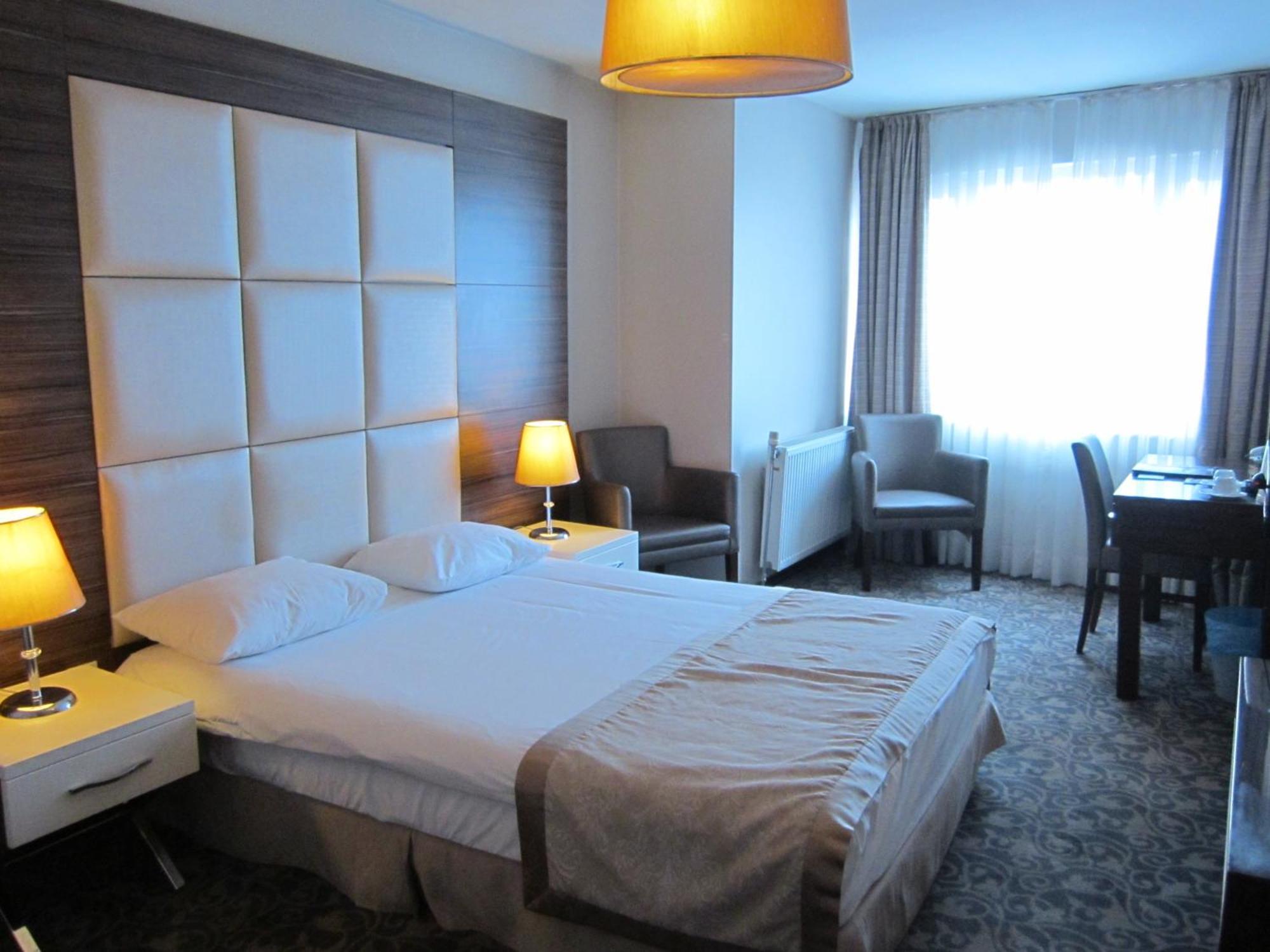 Derpa Hotel 3*