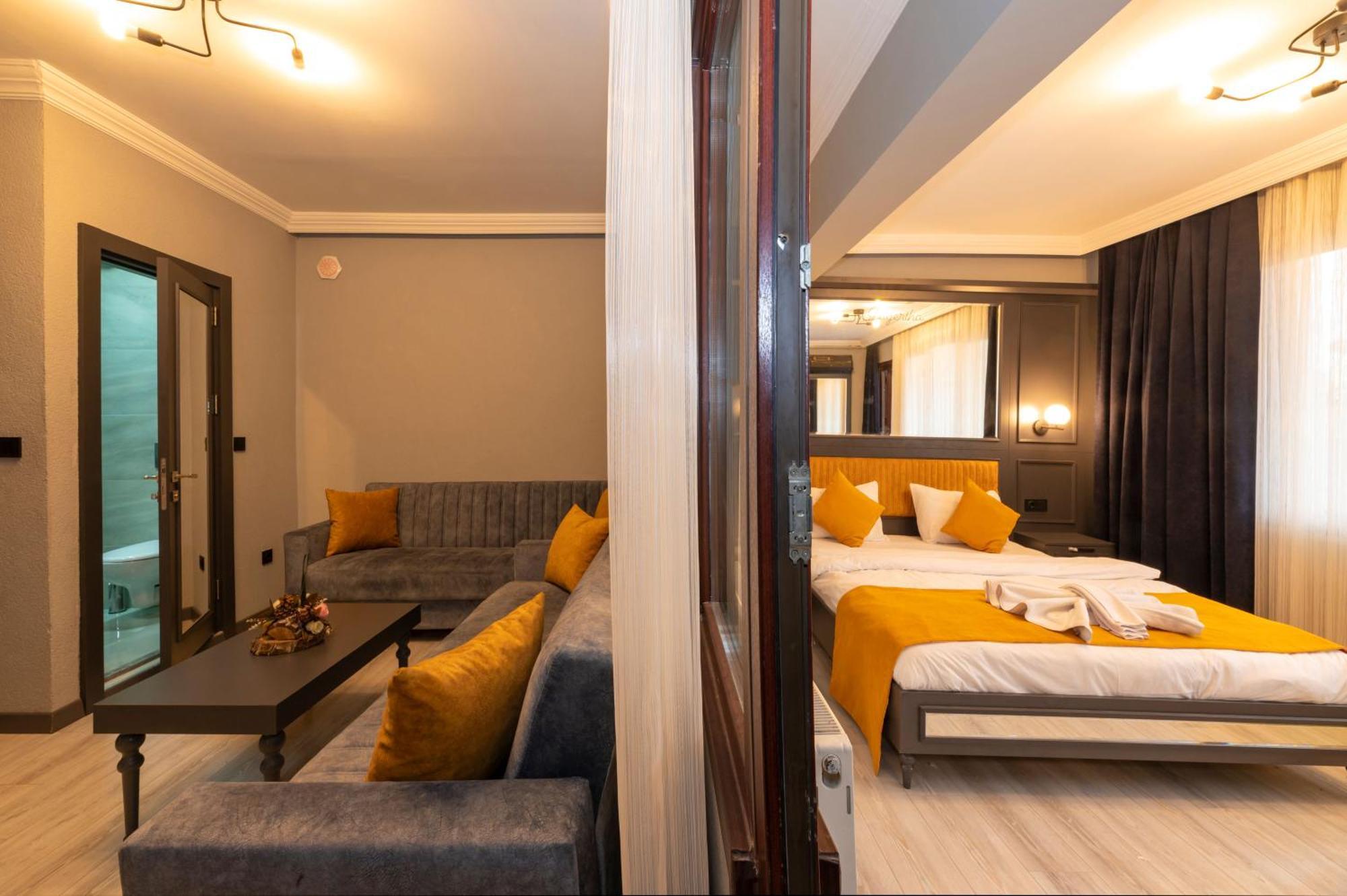 Lagertha Hotel *