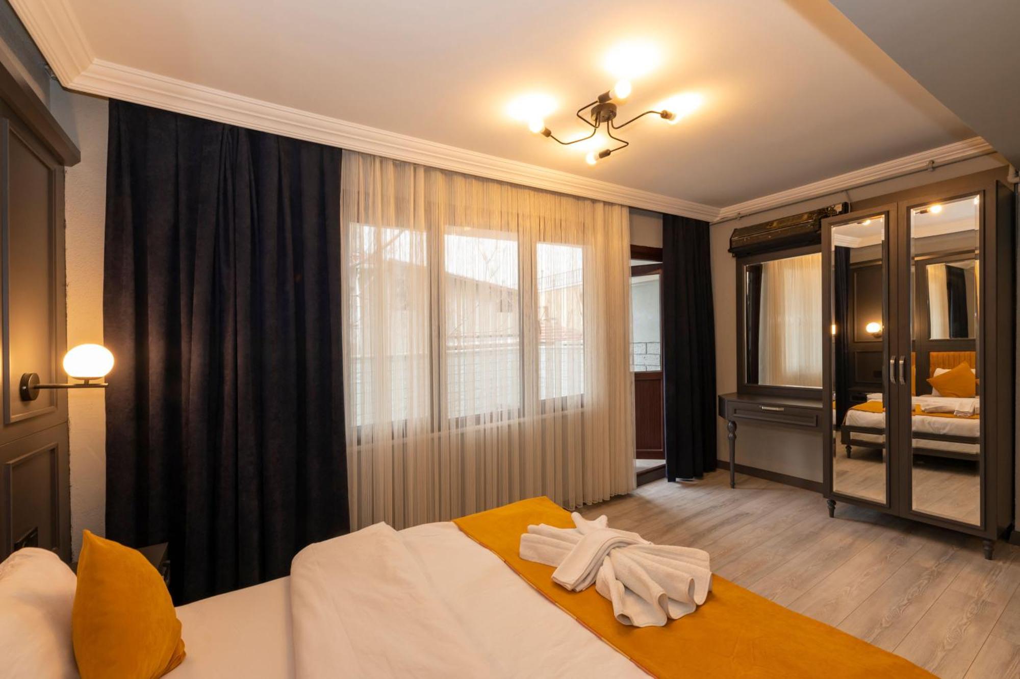 Lagertha Hotel