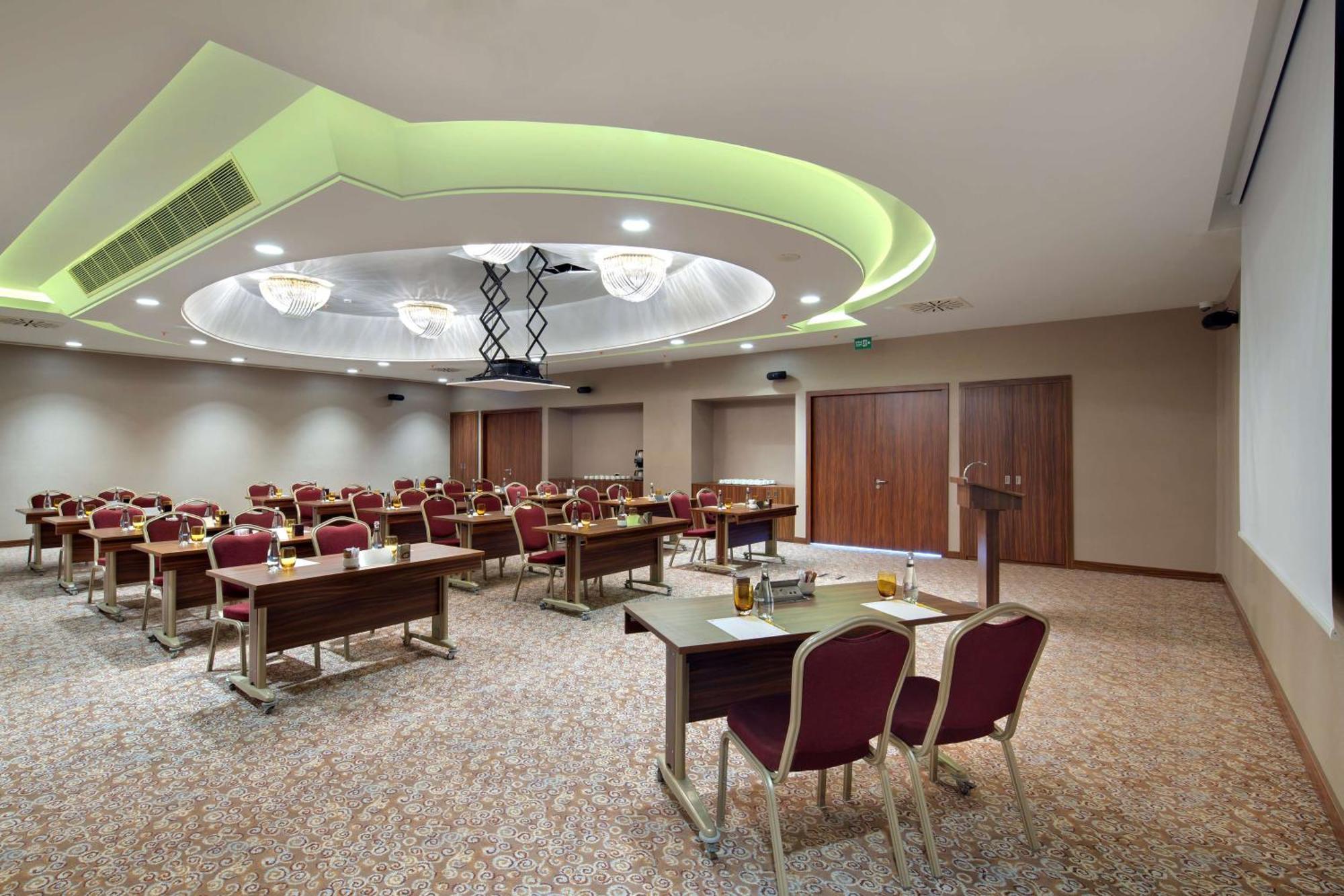 Hilton Garden Beylikduzu Hotel Istanbul