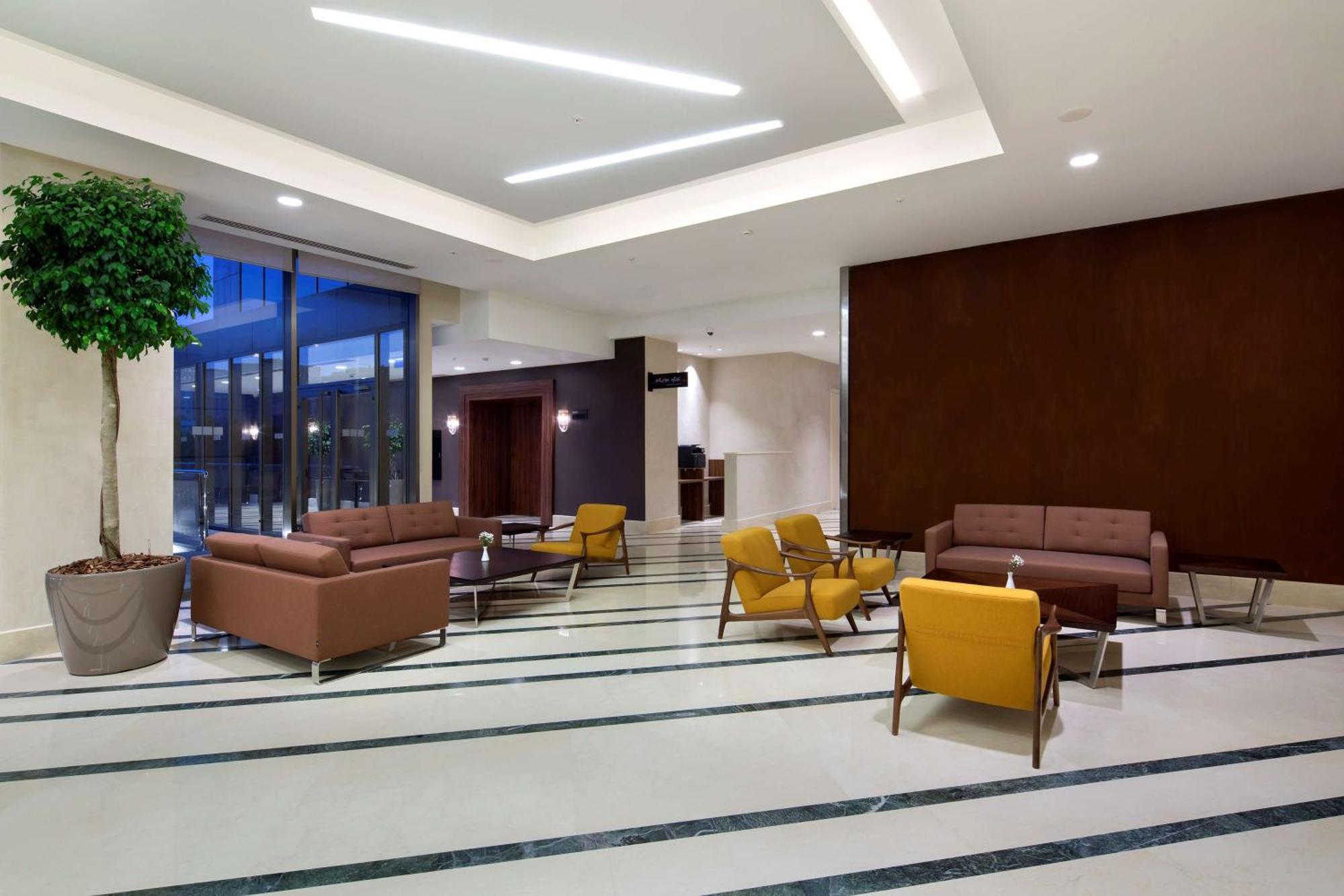 Hotel Hilton Garden Beylikduzu 4*