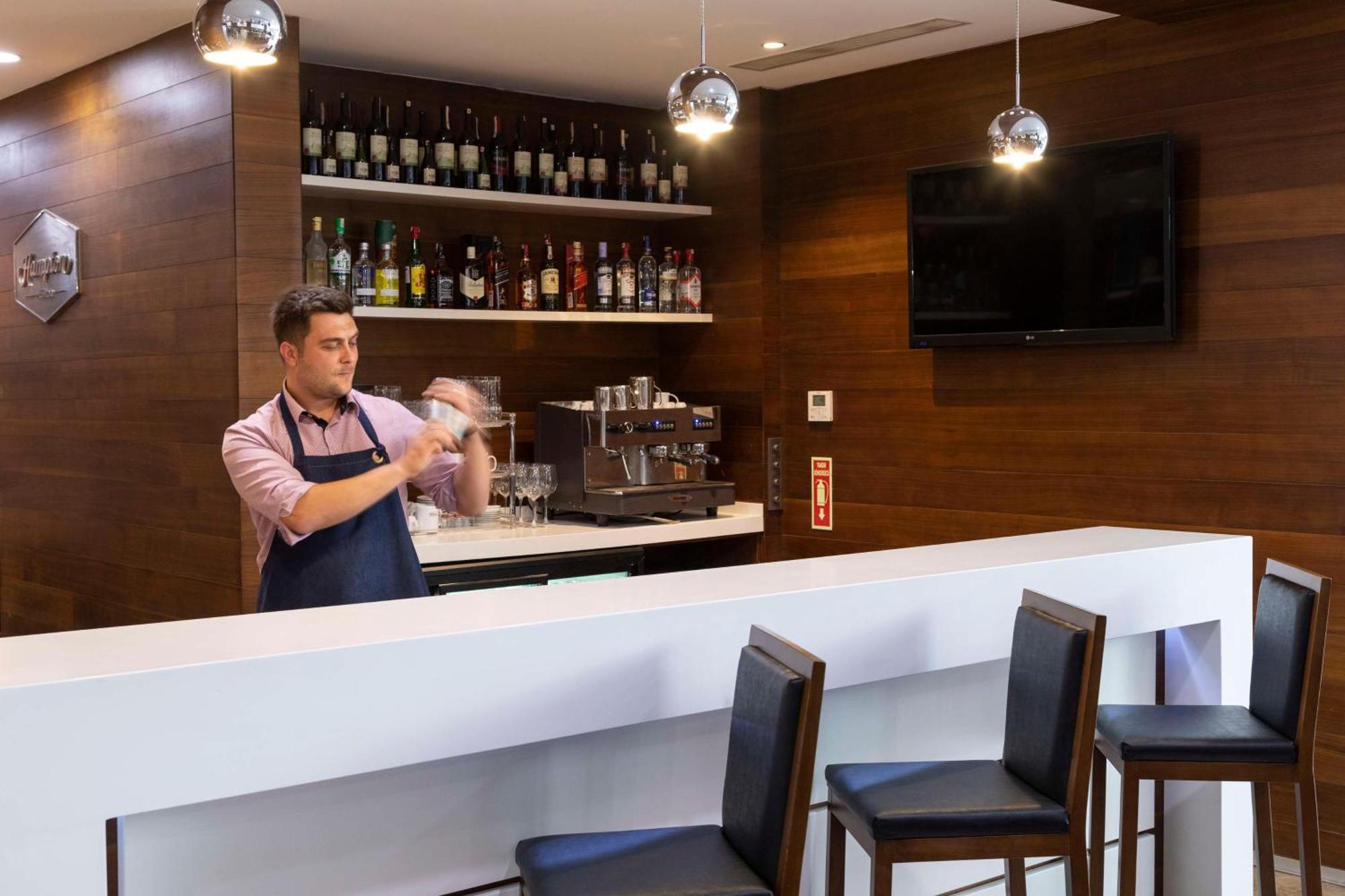 Hampton By Hilton Kayasehir Hotel