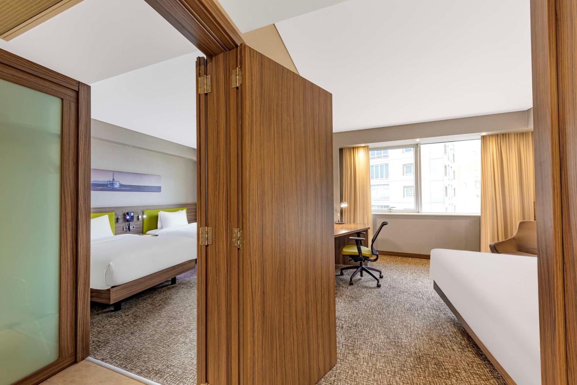 Hampton By Hilton Kayasehir