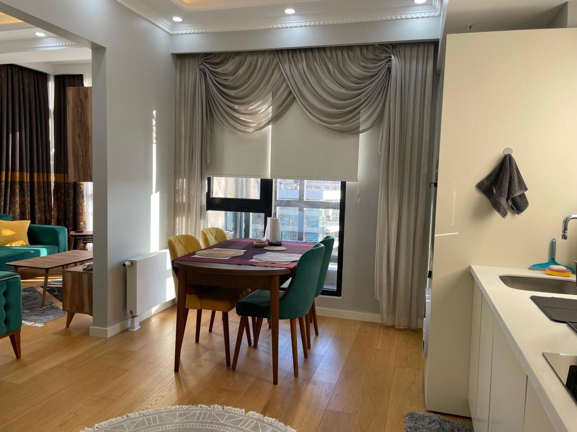 Apartment Luxury Fully Furnished