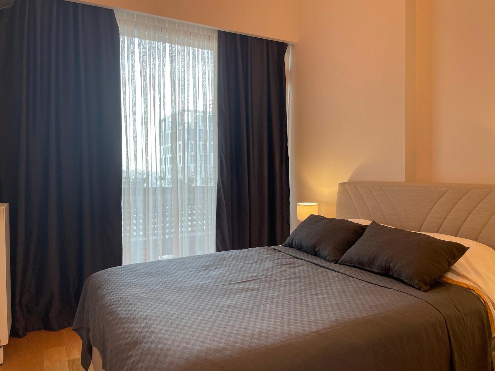 Luxury Fully Furnished *
