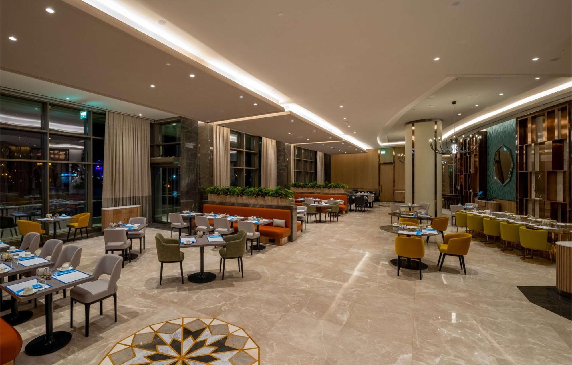 Hilton Mall Of 5* Istanbul