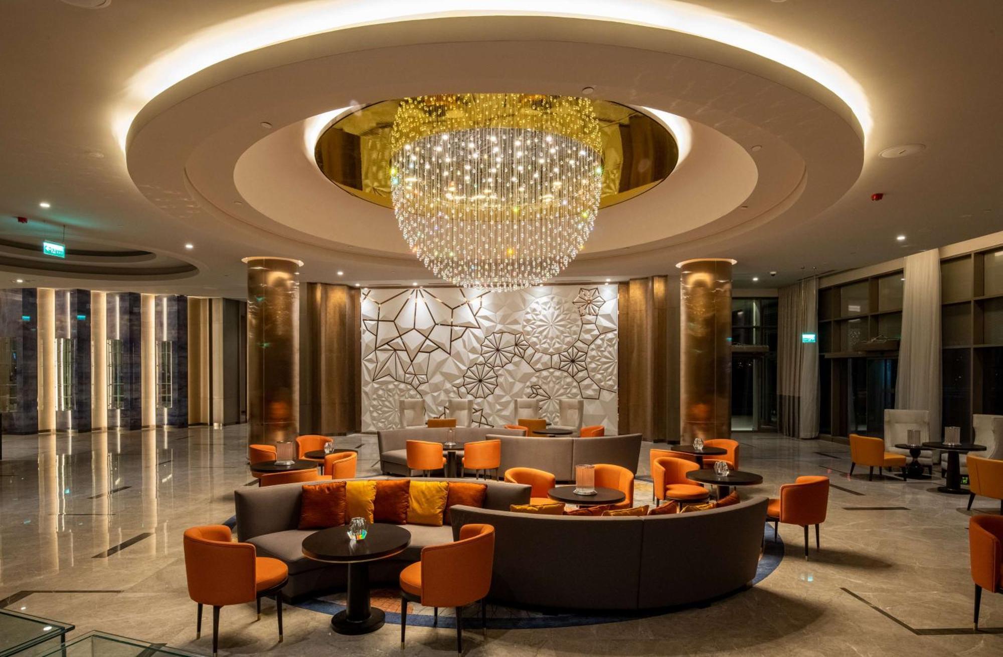 Hilton Mall Of Hotel