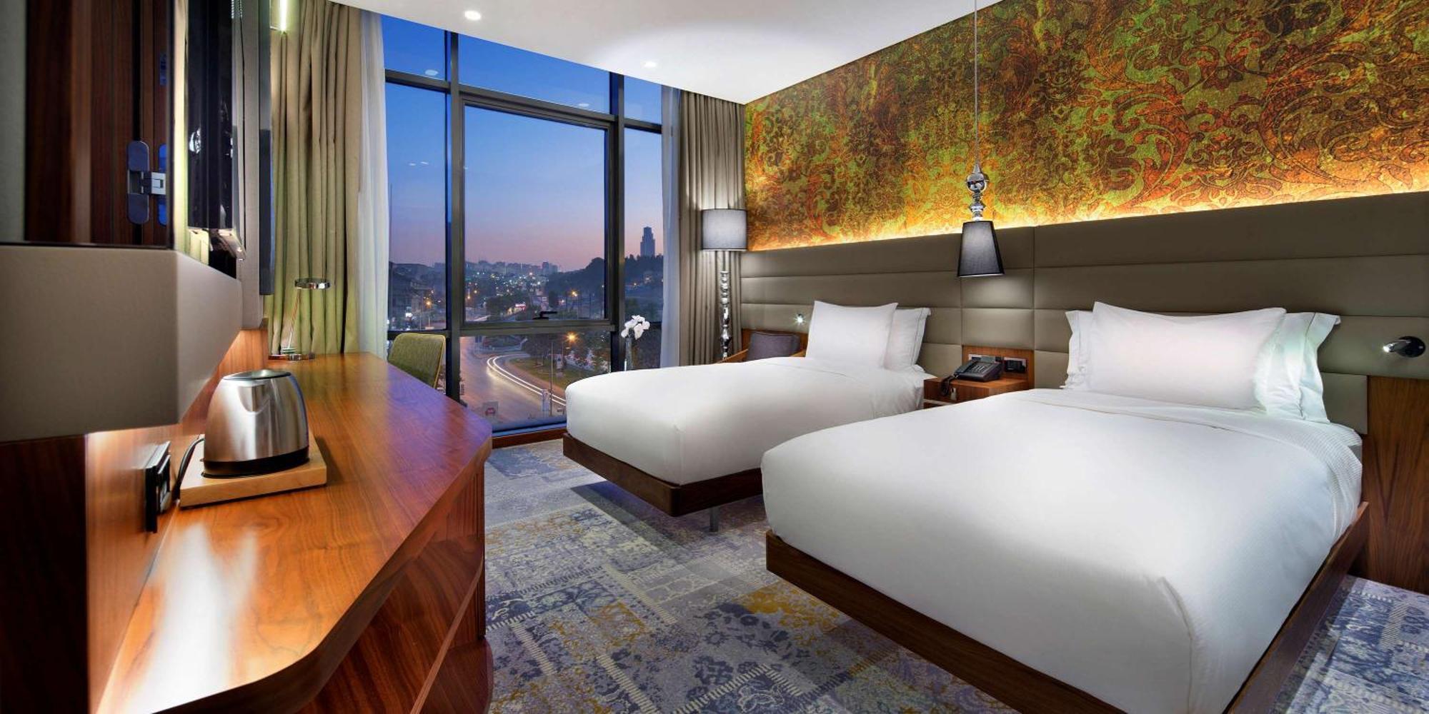 Doubletree By Hilton - Piyalepasa 5*