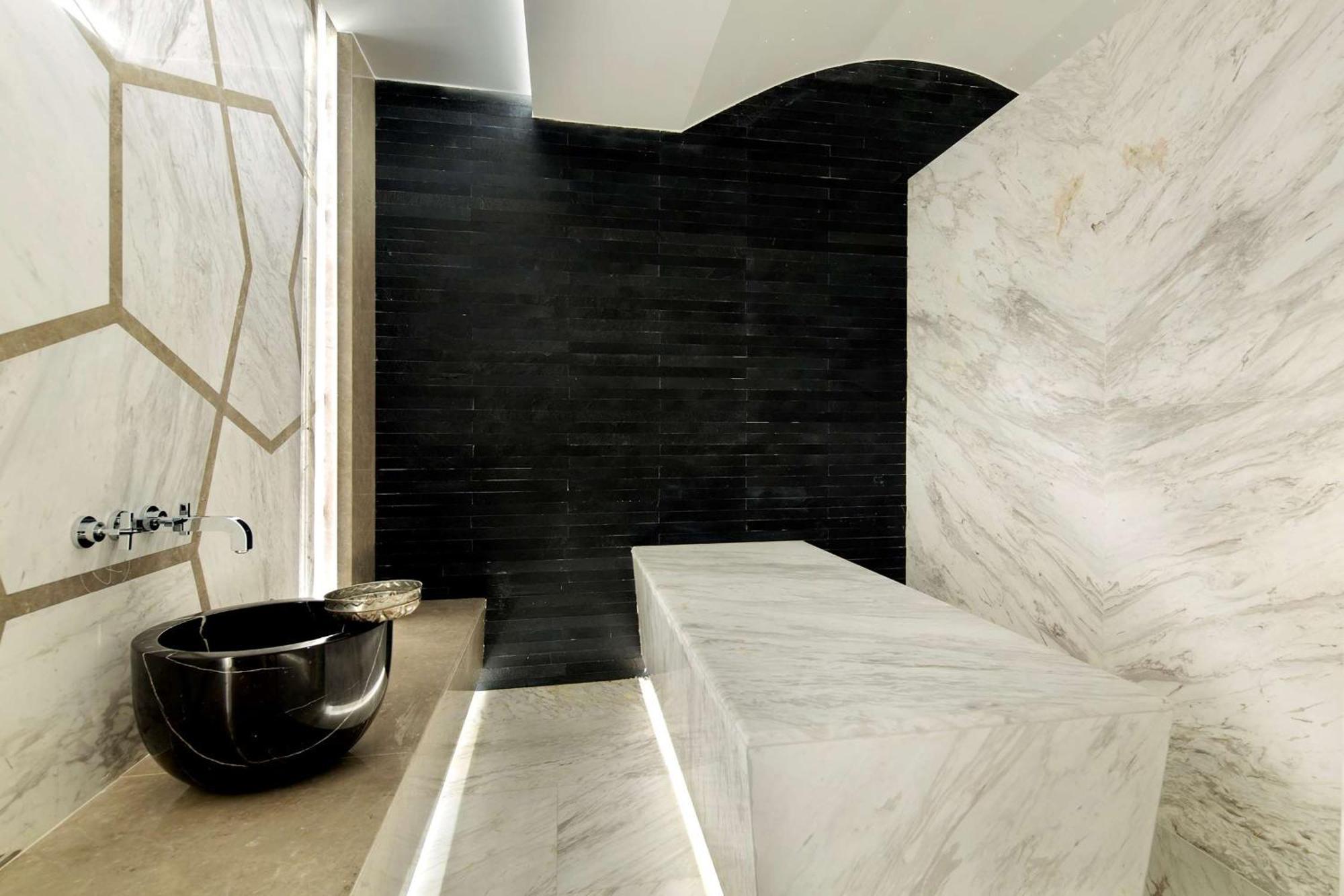 Hotel Doubletree By Hilton - Piyalepasa Istanbul