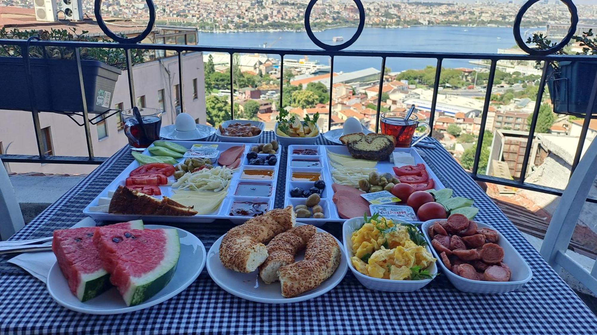 Taksim Terrace 2*
