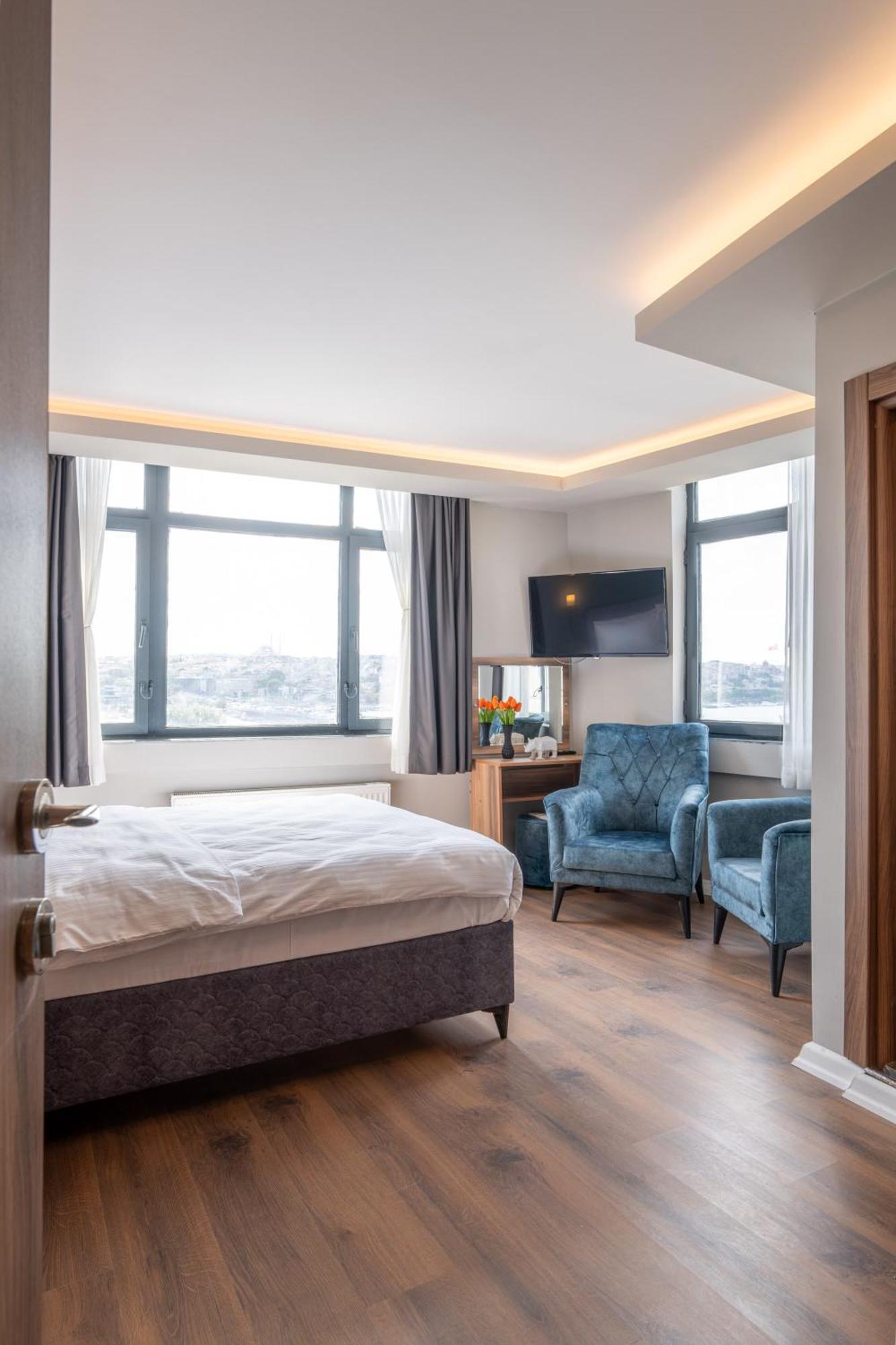 The Halic Otel *