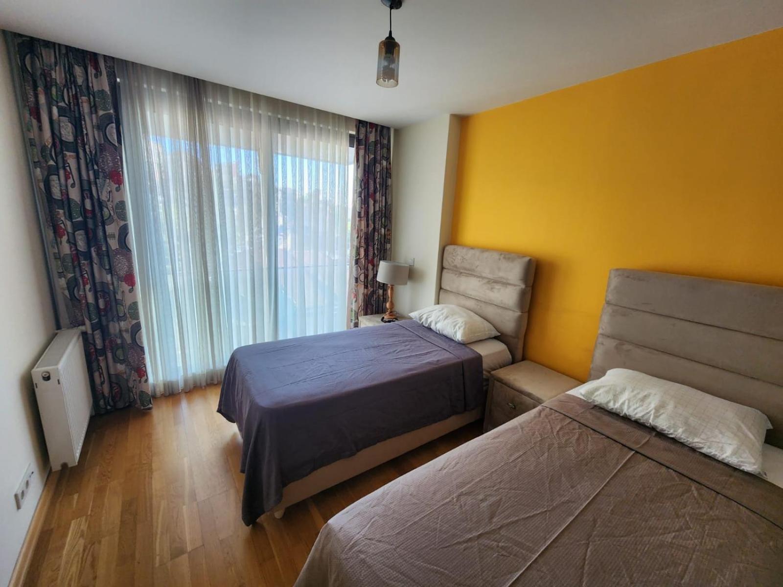Taksim Perfect Residence, 3 Bedrooms, 140 M2, Pool Gym Sauna Access *