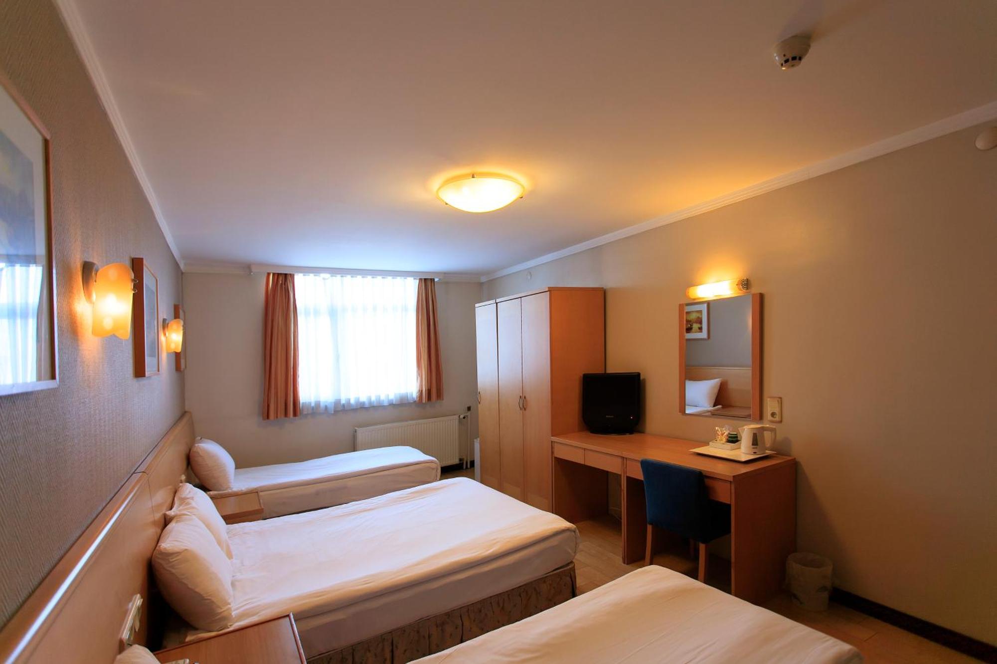 Inter Hotel 2*