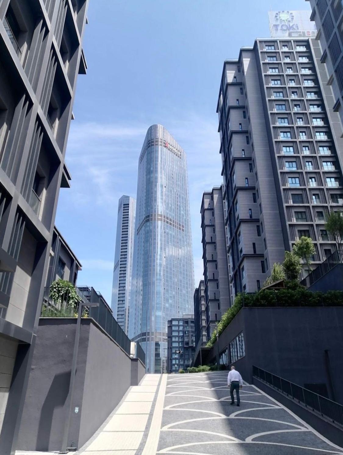 Family Luxury 2 Bedroom +saloon Apartamento *