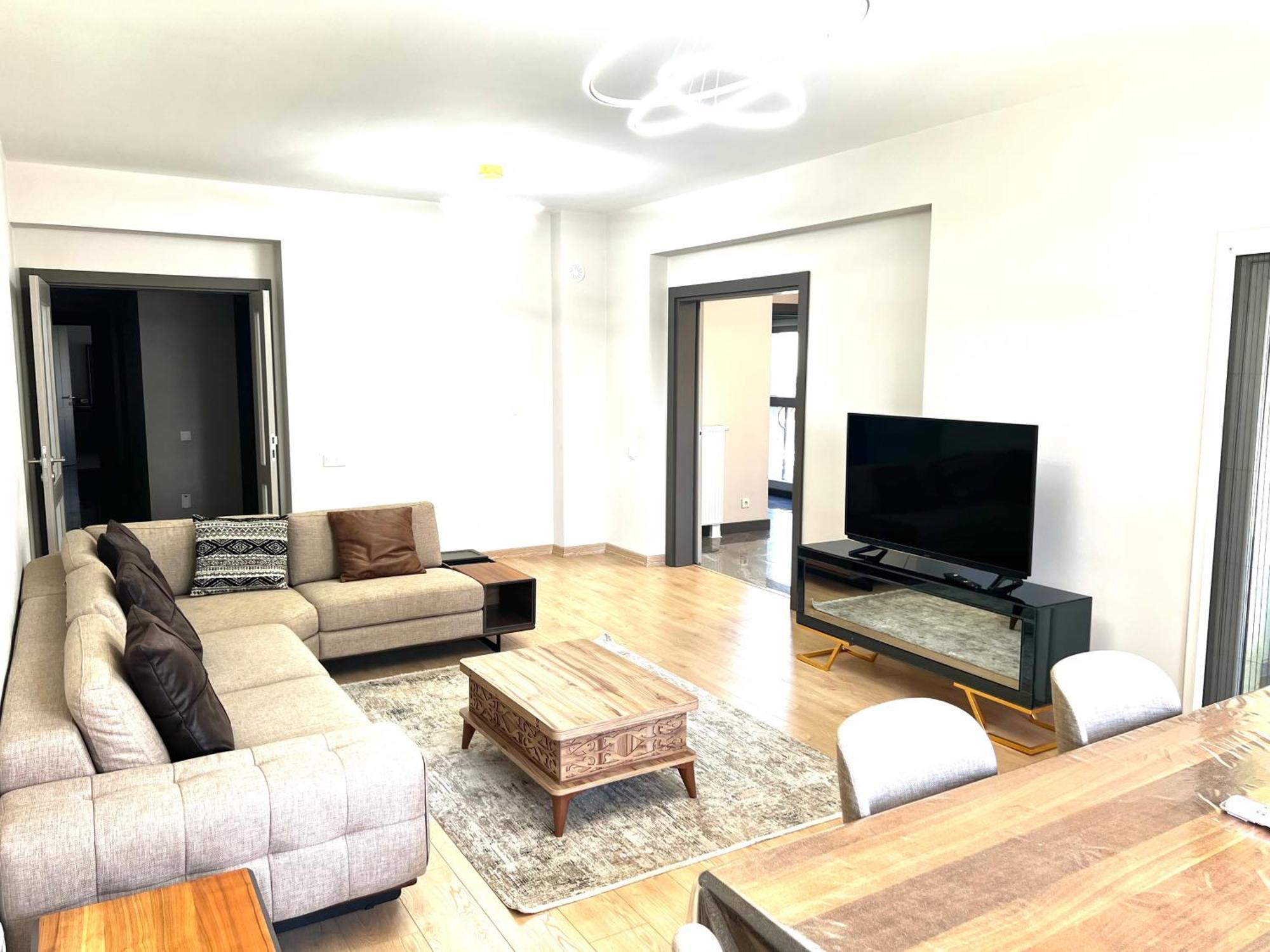 Family Luxury 3 Bedroom 1 Saloon * Istanbul