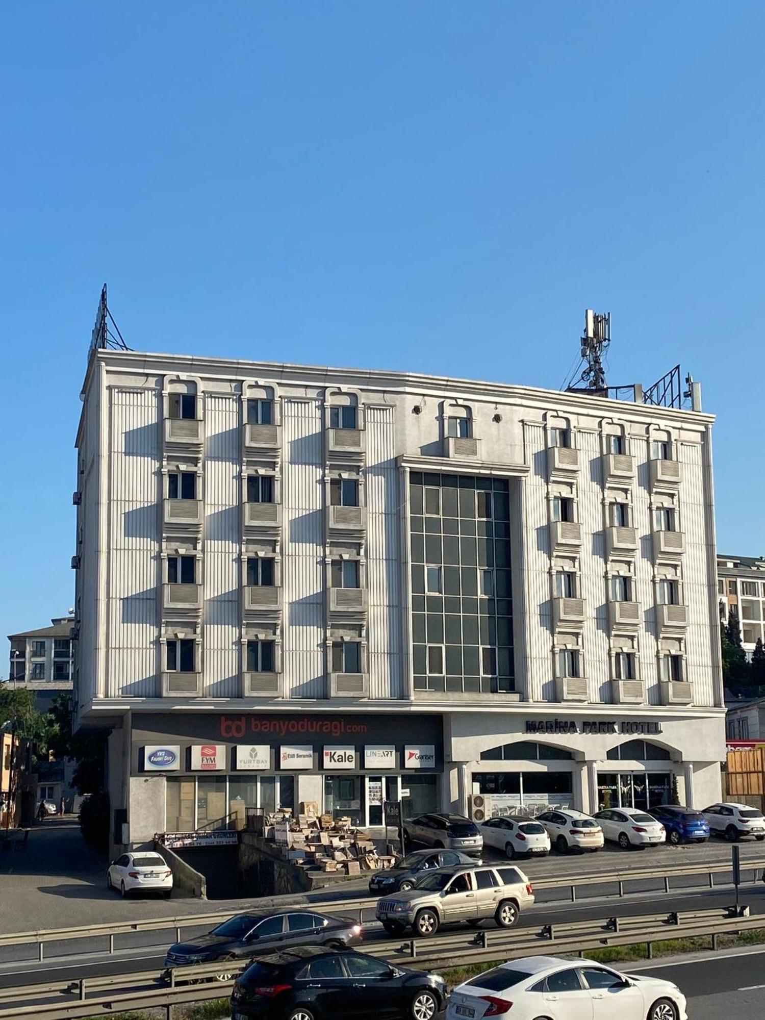 Hotel Marina Park 3*