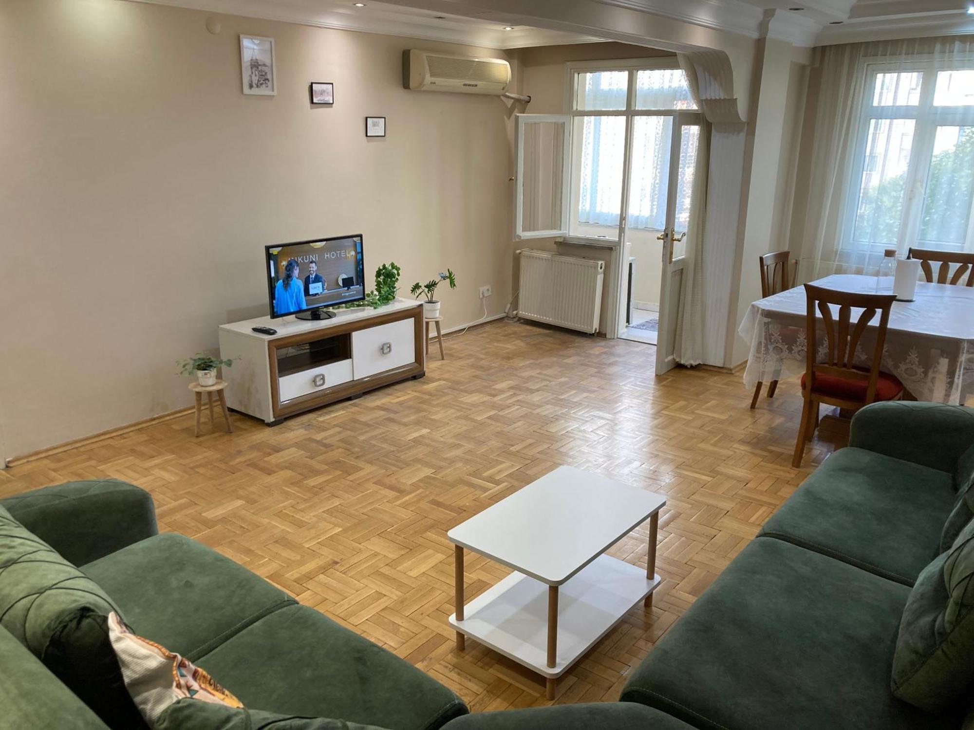 Sisli Trump Air-conditioned Apartment *