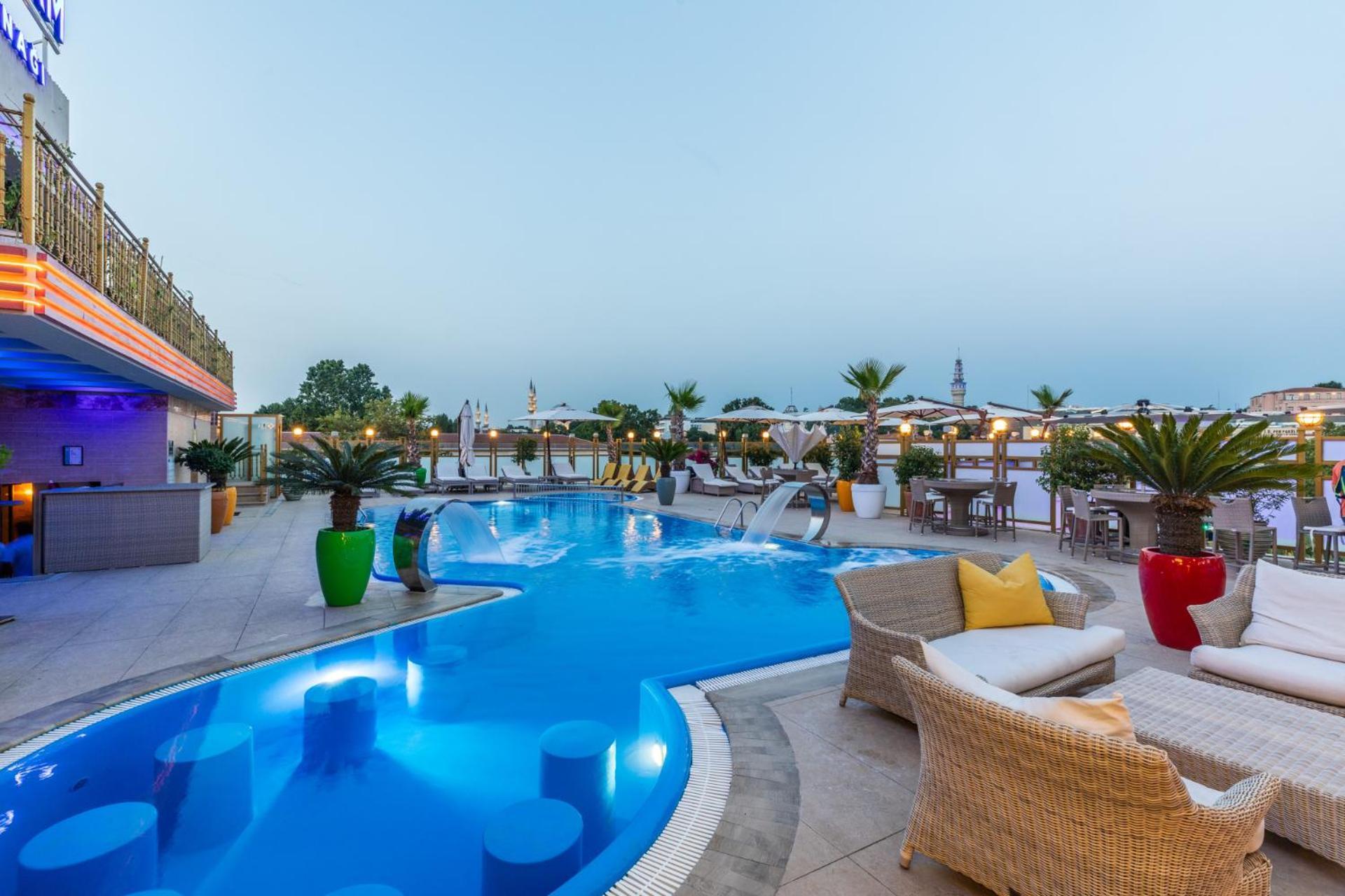Hotel Wyndham Old 5*