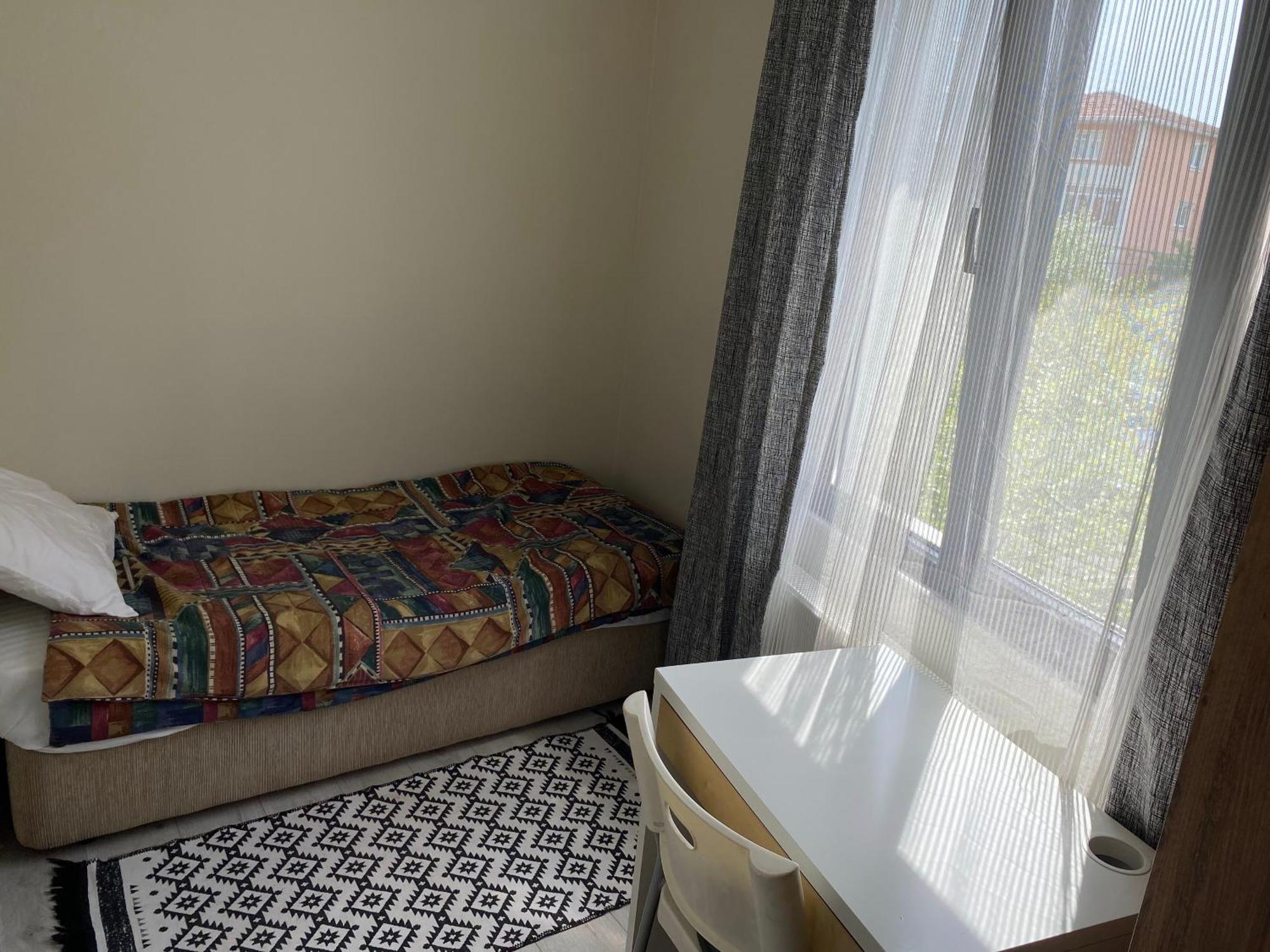 Herold's Apartment *