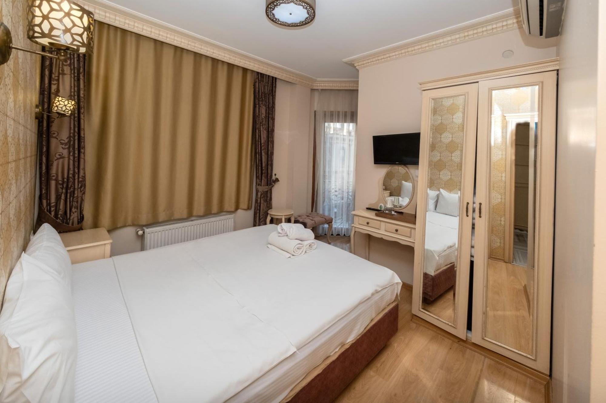 Hotel Felicity 3*
