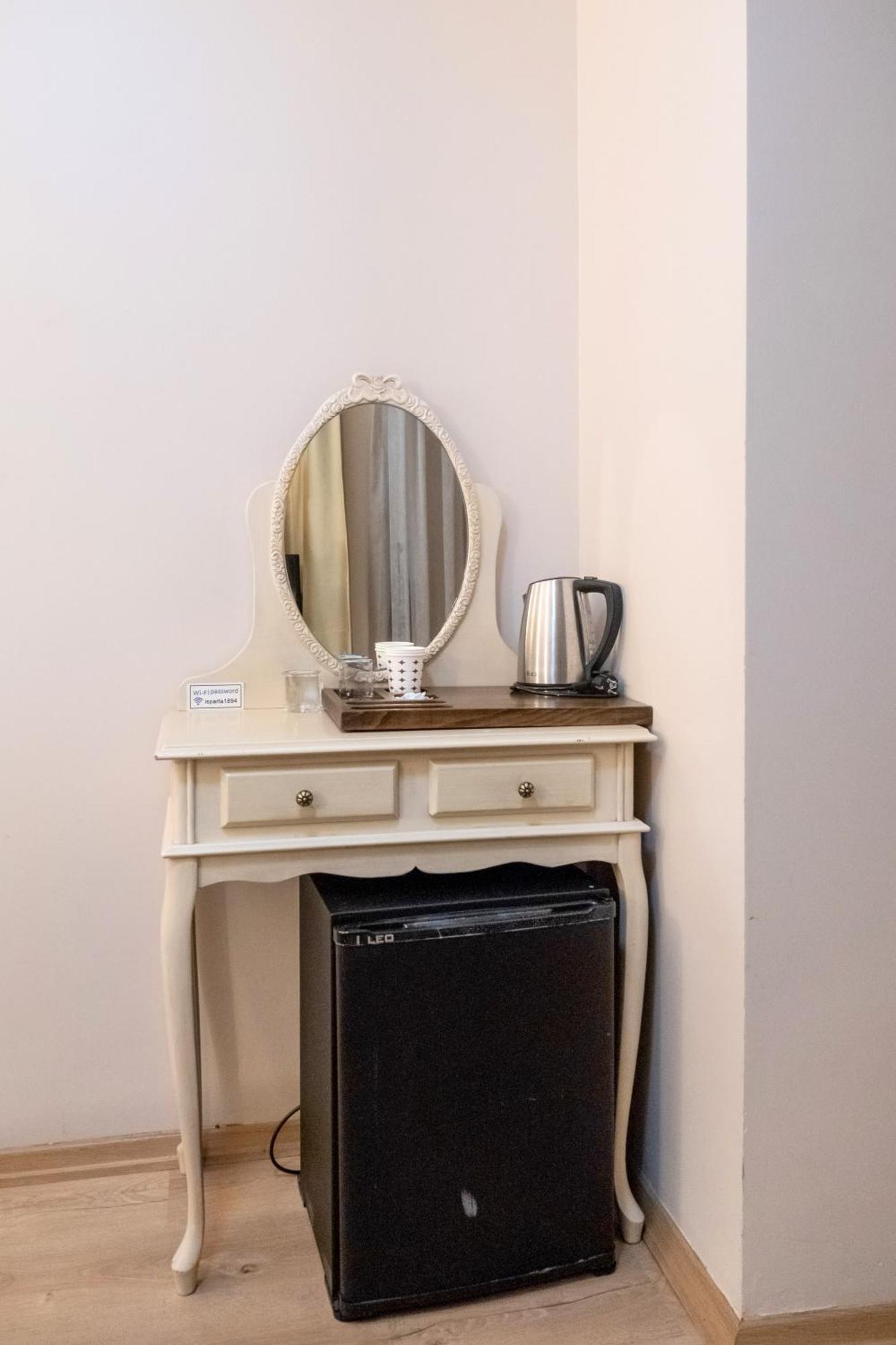 Tarihi Isparta Otel 3*