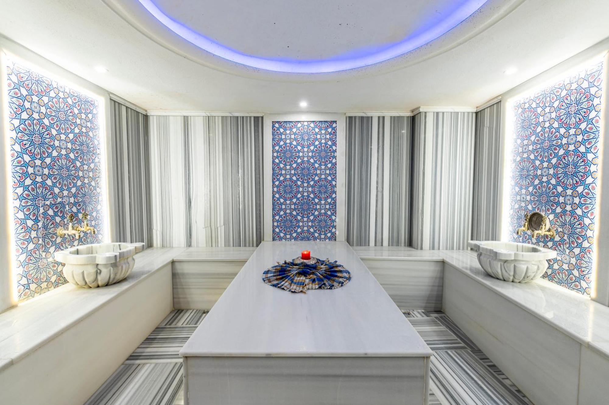 Karaköy Aparts Otel 4*