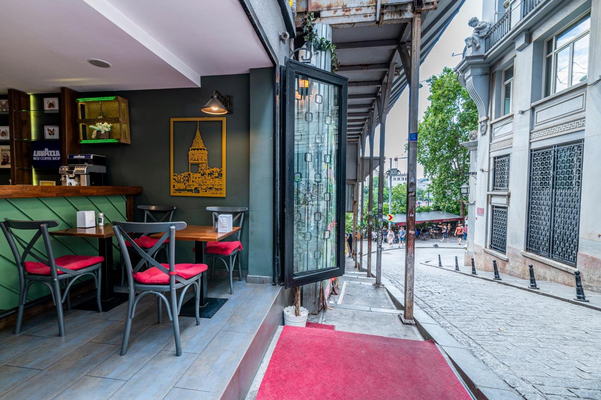 Otel Karaköy Aparts 4*