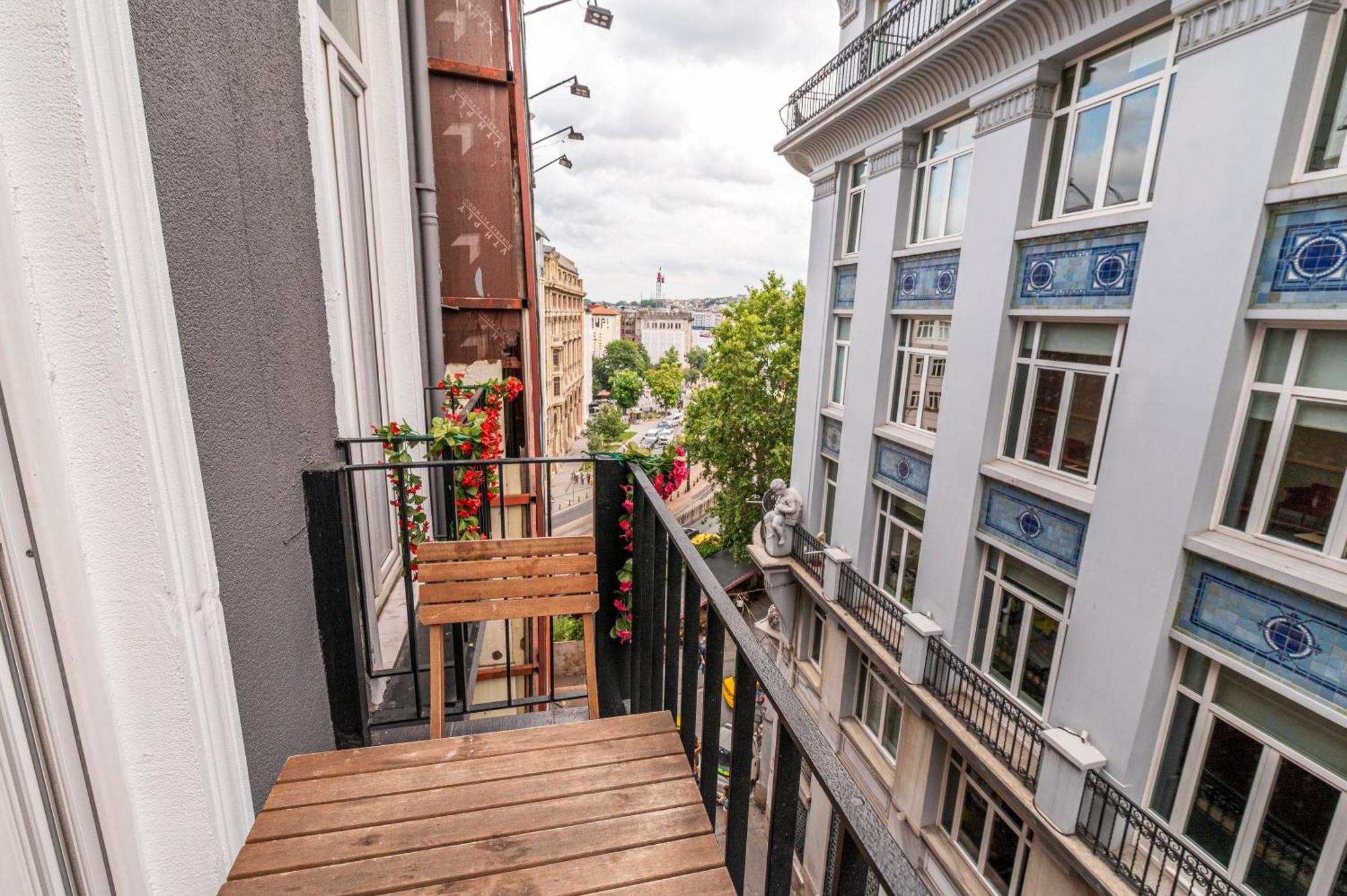 Otel Karaköy Aparts 4*