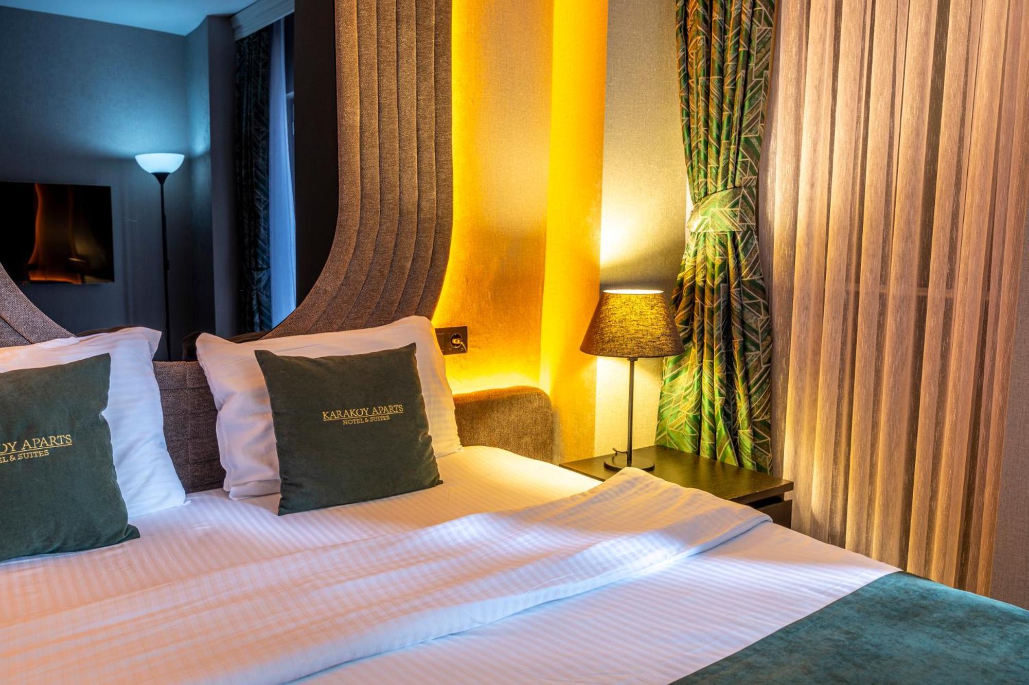 Karaköy Aparts 4*