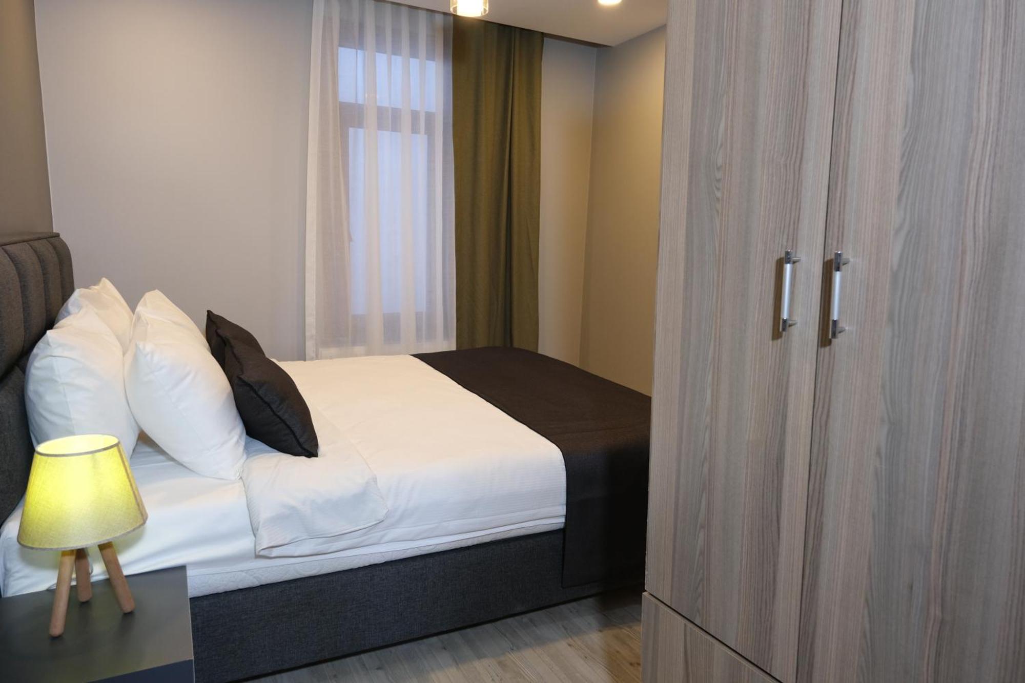 Aparthotel Pera