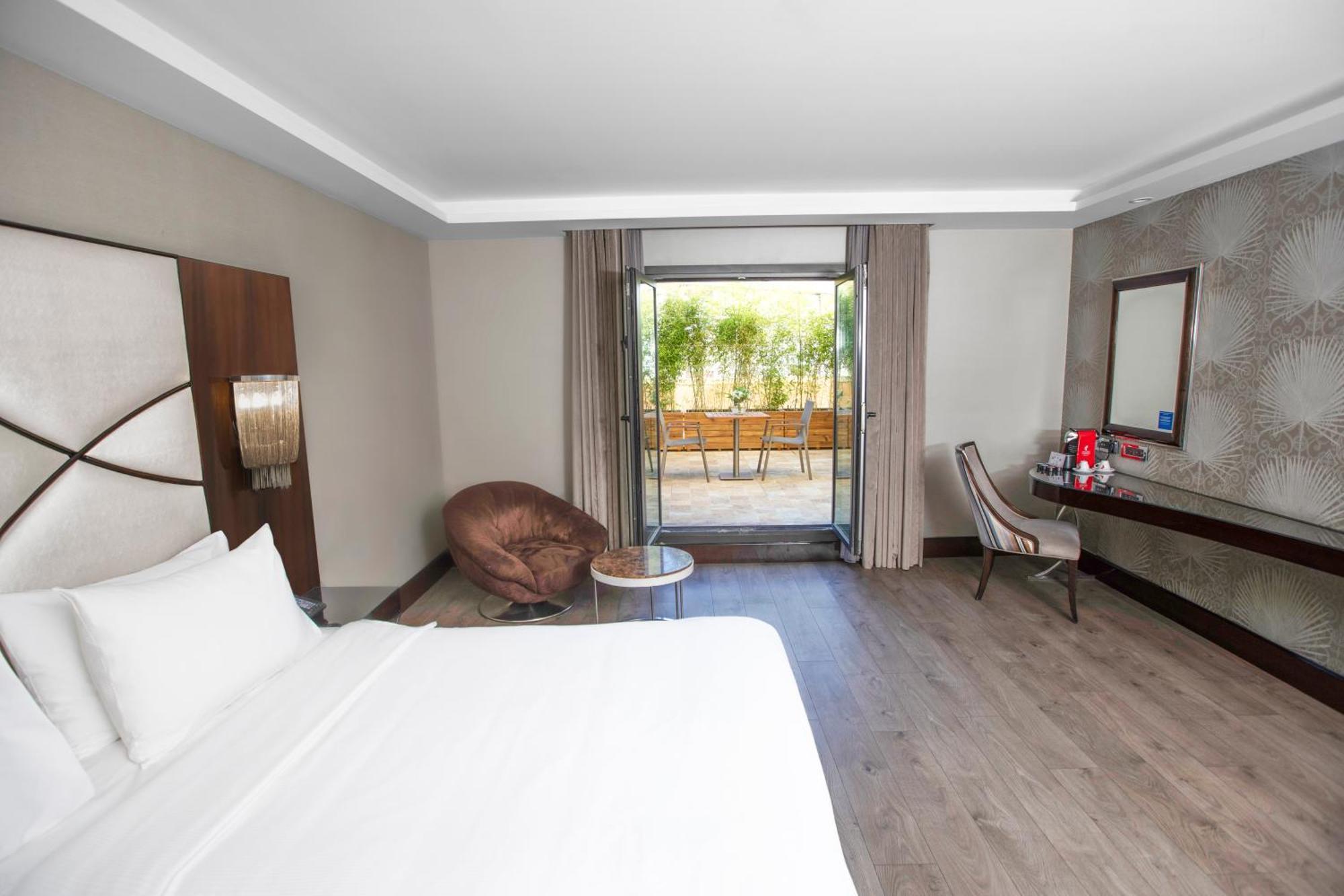 Doubletree By Hilton Gayrettepe Hotel 5*
