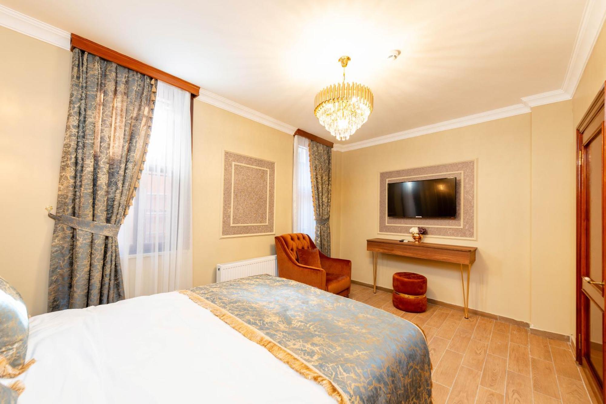 Brown Mansion Oldcity Otel